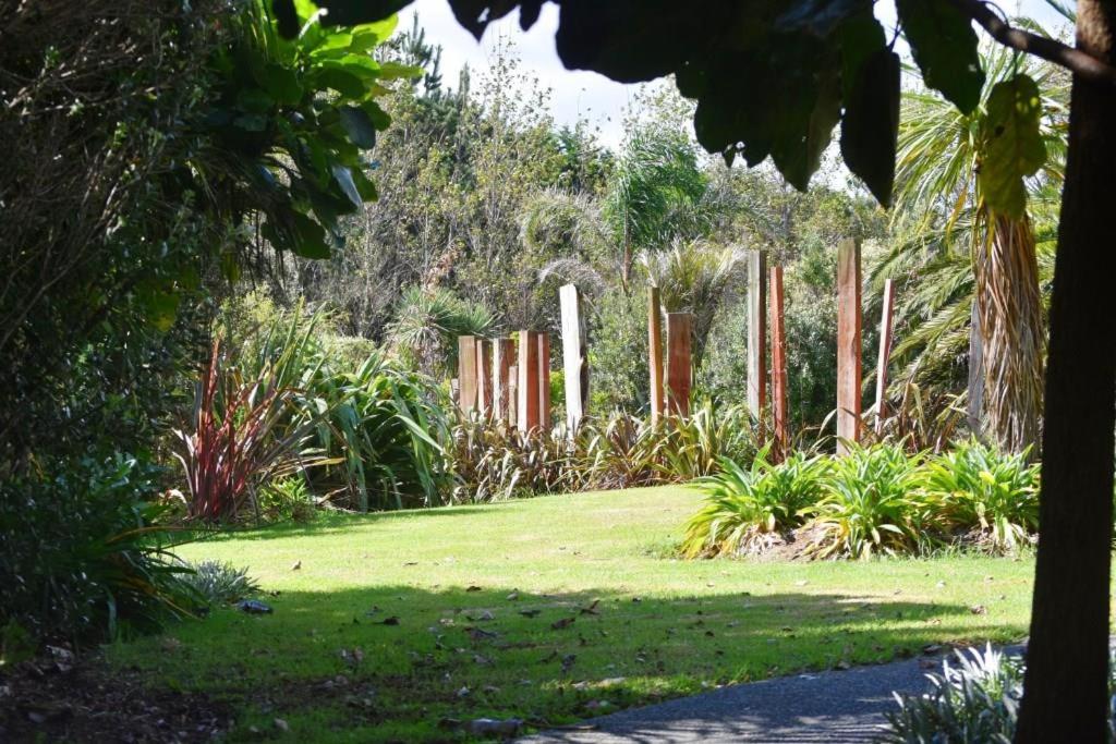 The Lakes - Kai Iwi Lakes Exclusive Retreat