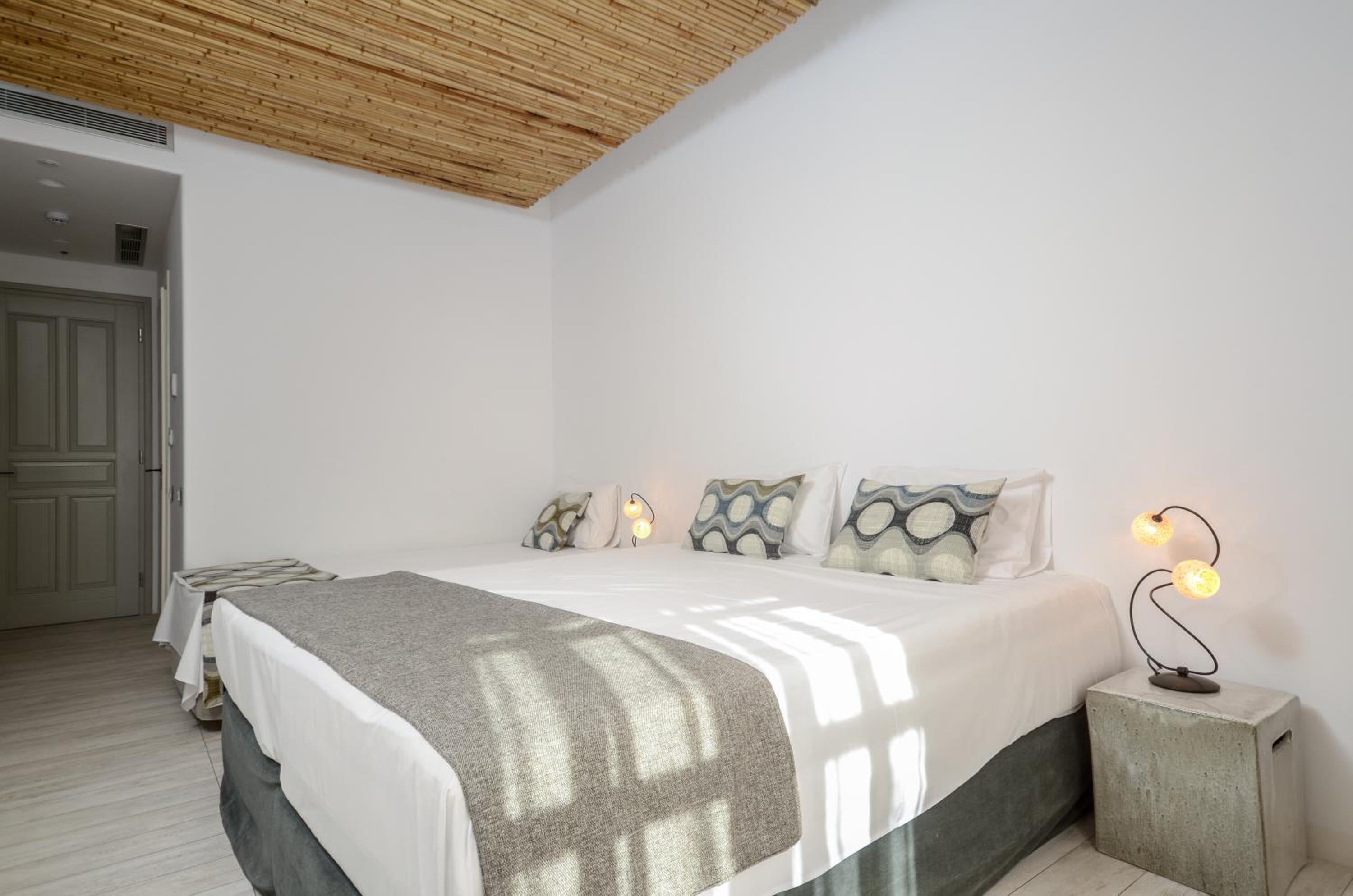 Thomais Studios photo 4