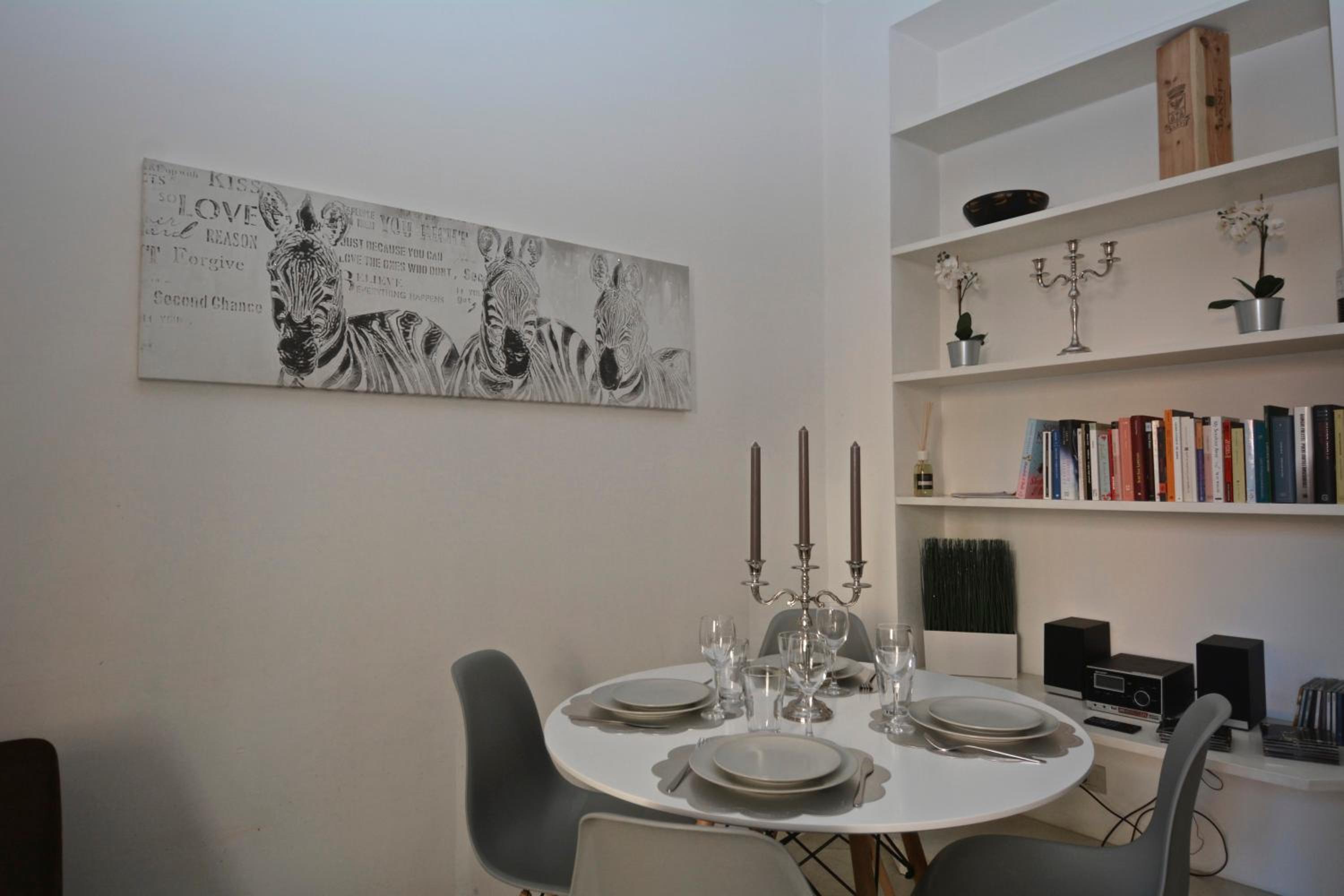 Vatican Corner Family Apartment