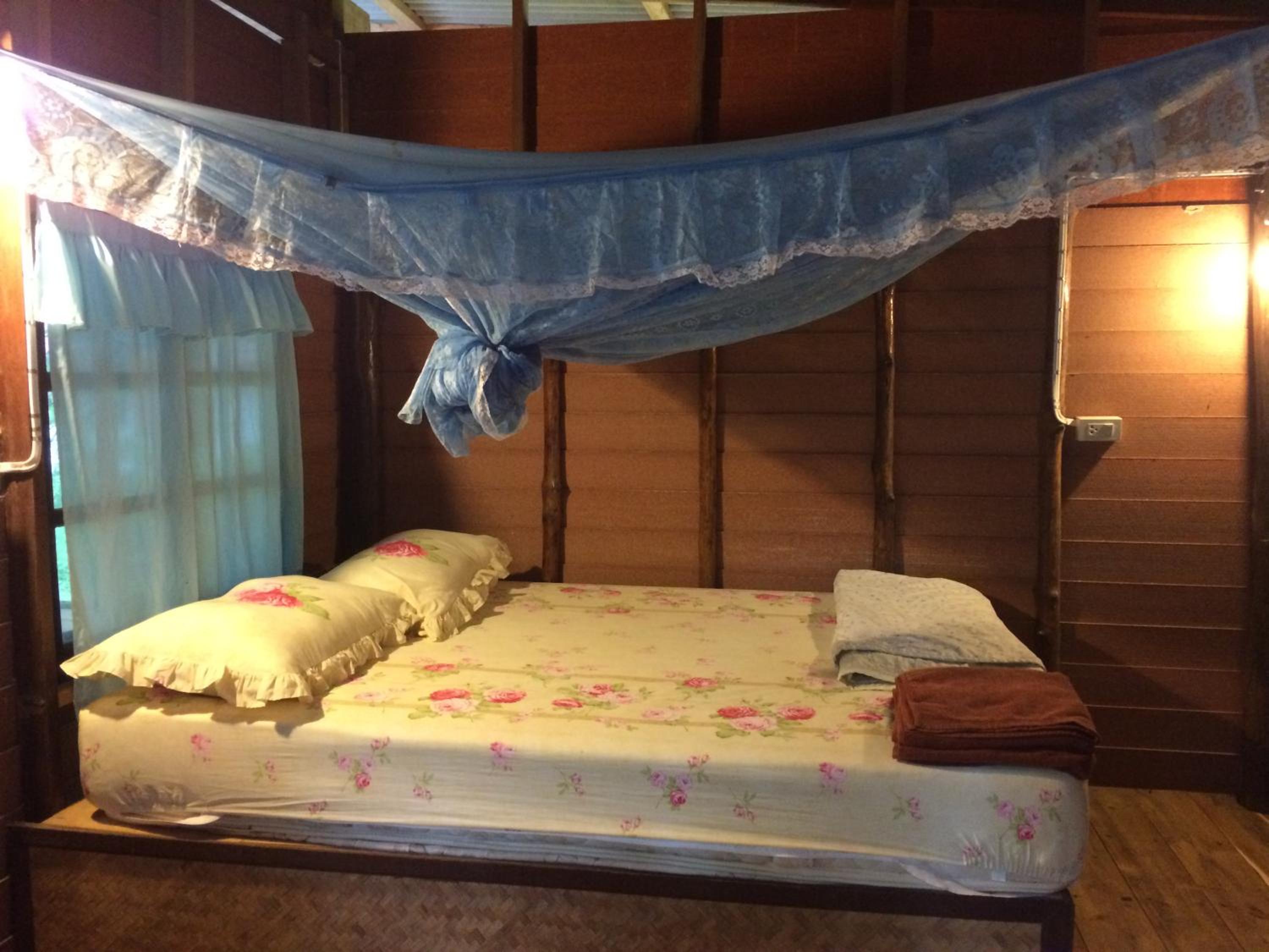 Namtok Bungalows view 3
