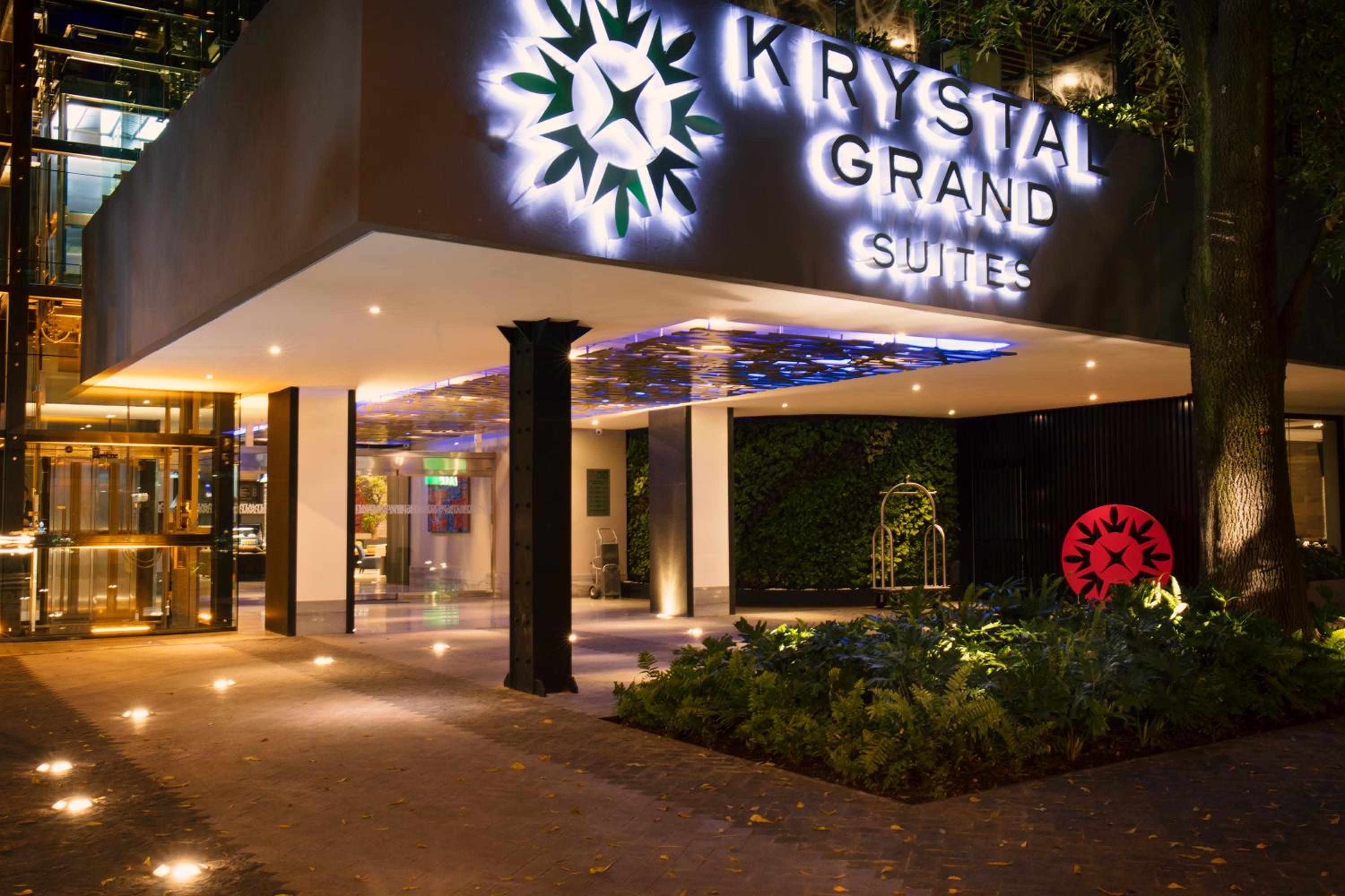Hotel Krystal Grand Suites Insurgentes - Image 1