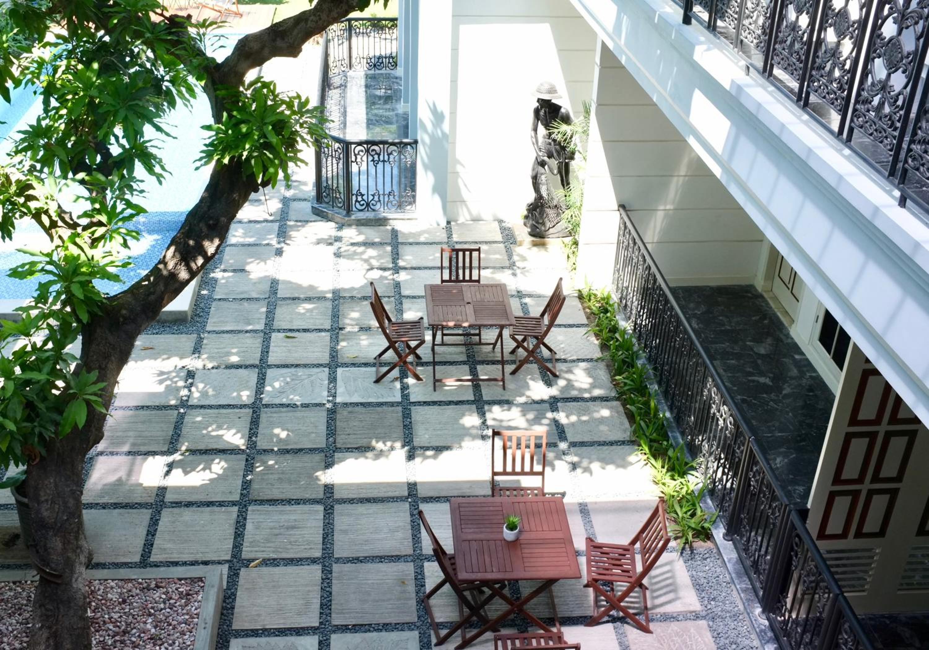 balance & terrace