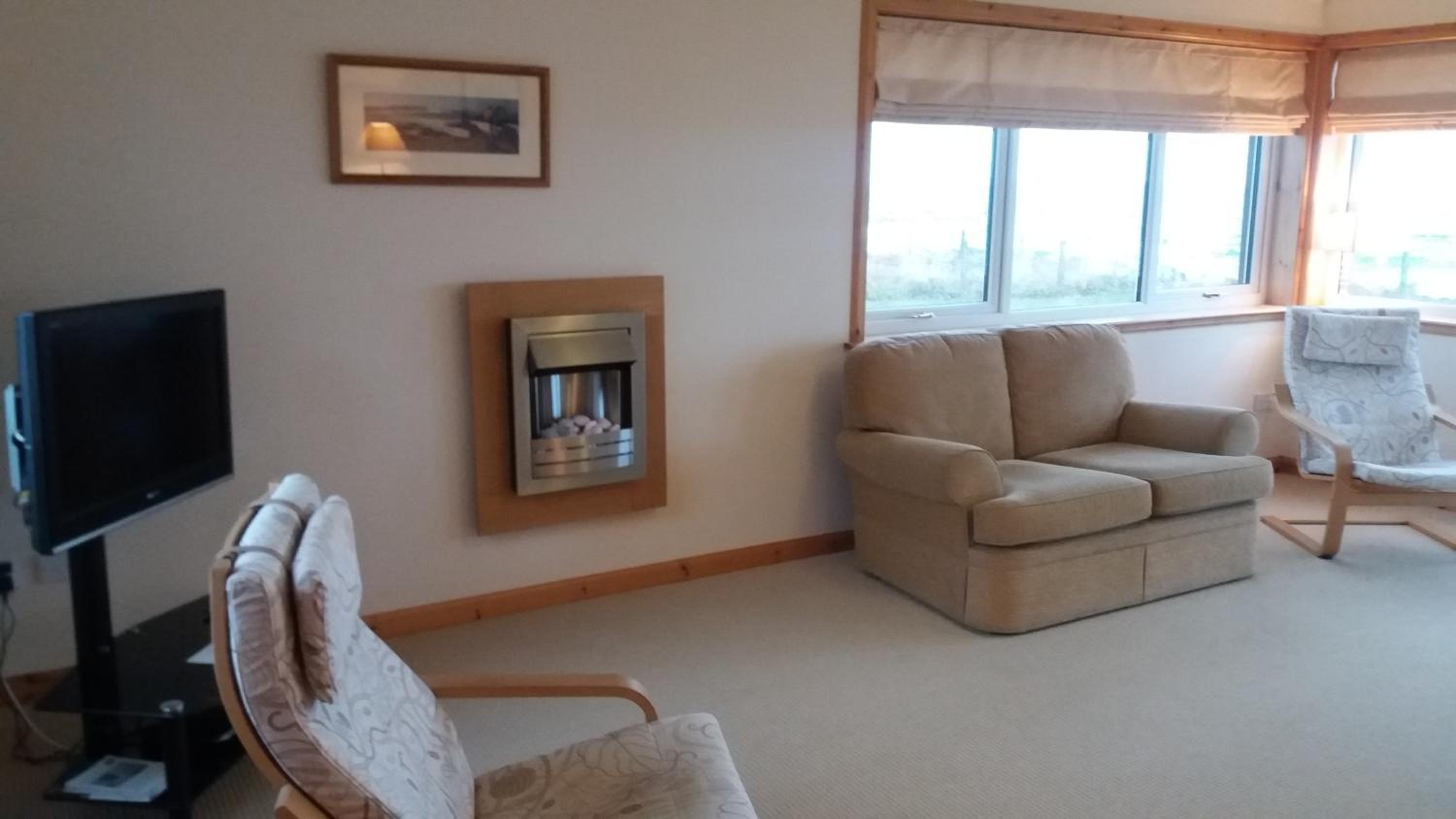Mey Cliff Cottage view 5