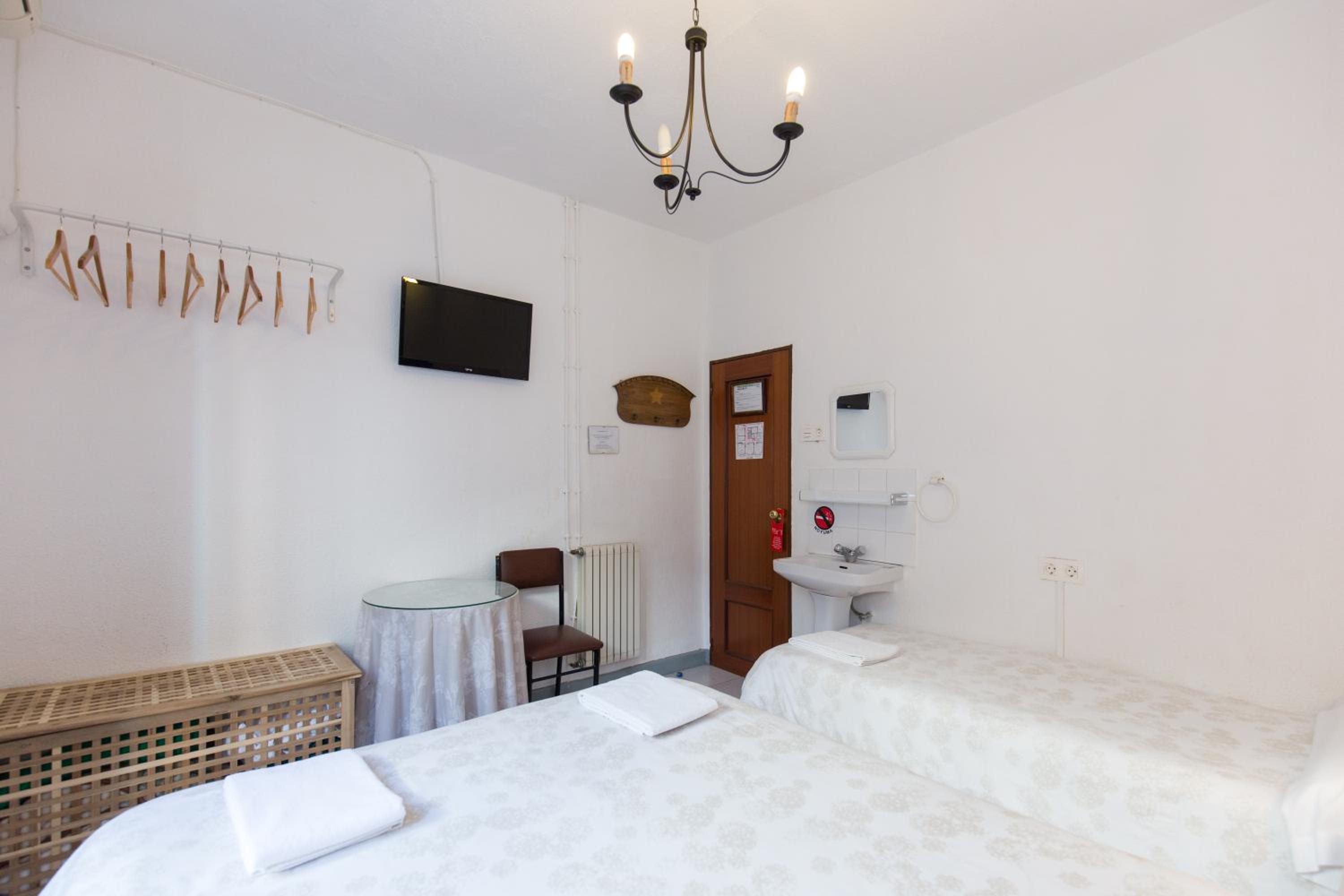 Pension Mesones