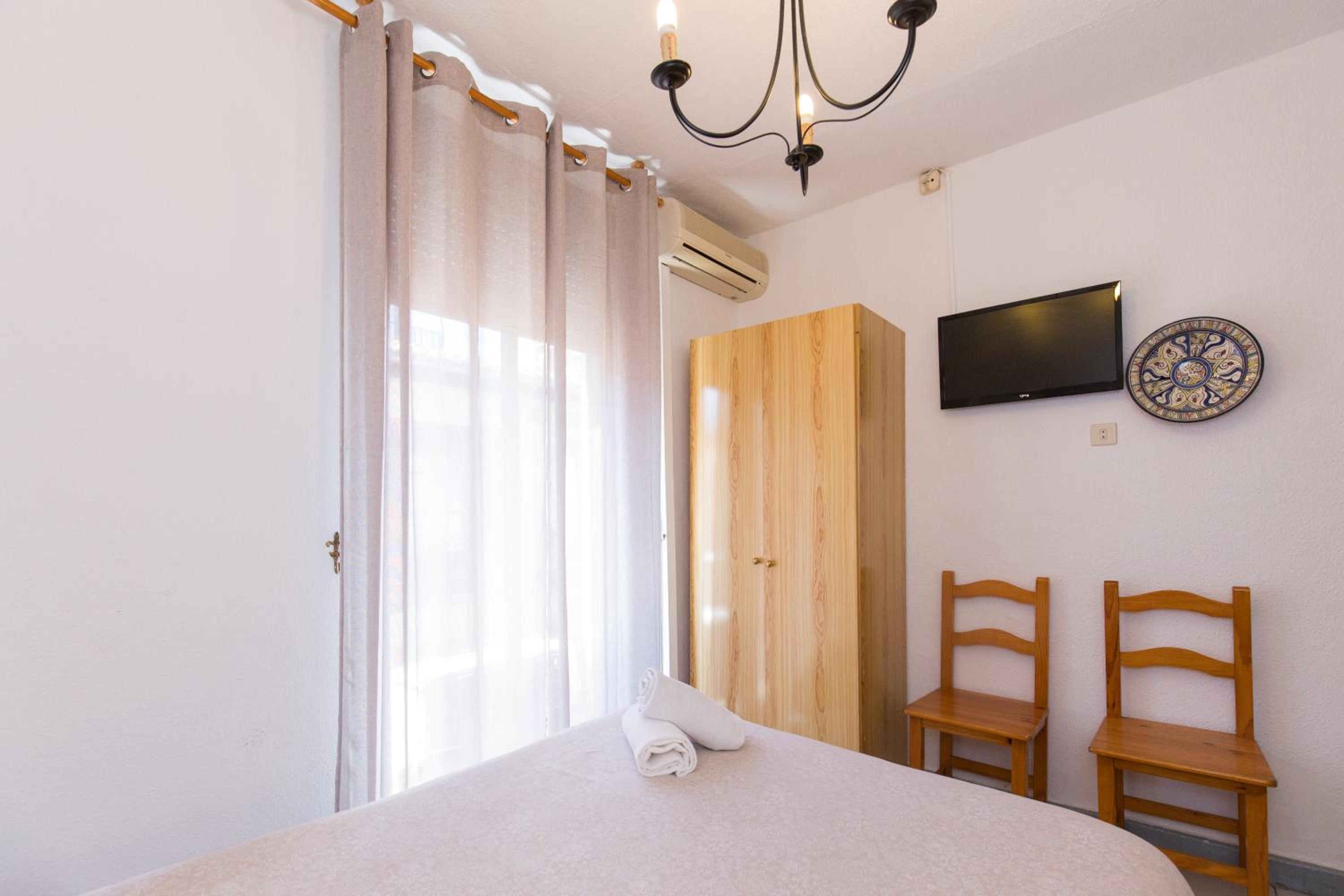 Pension Mesones