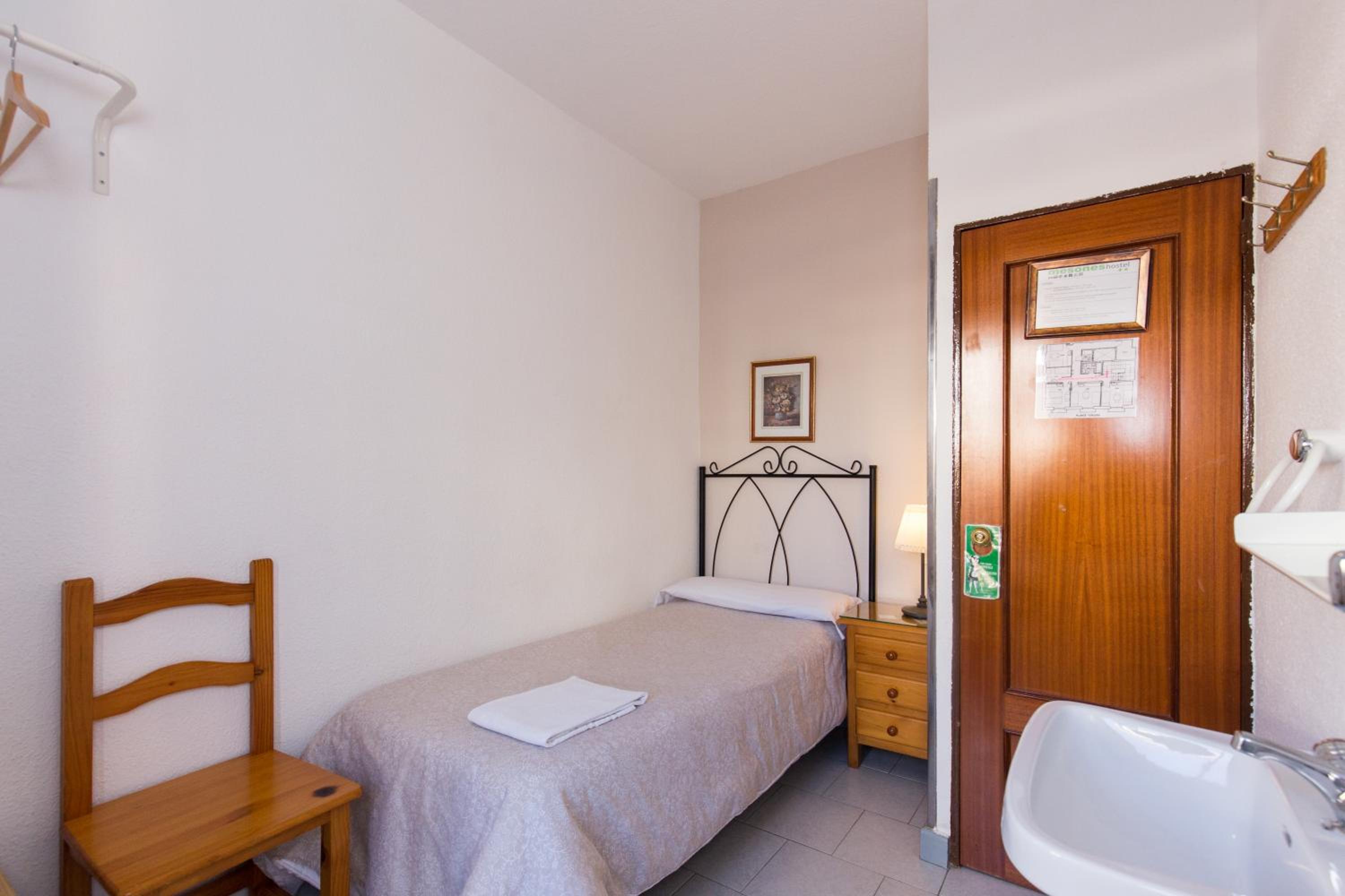 Pension Mesones
