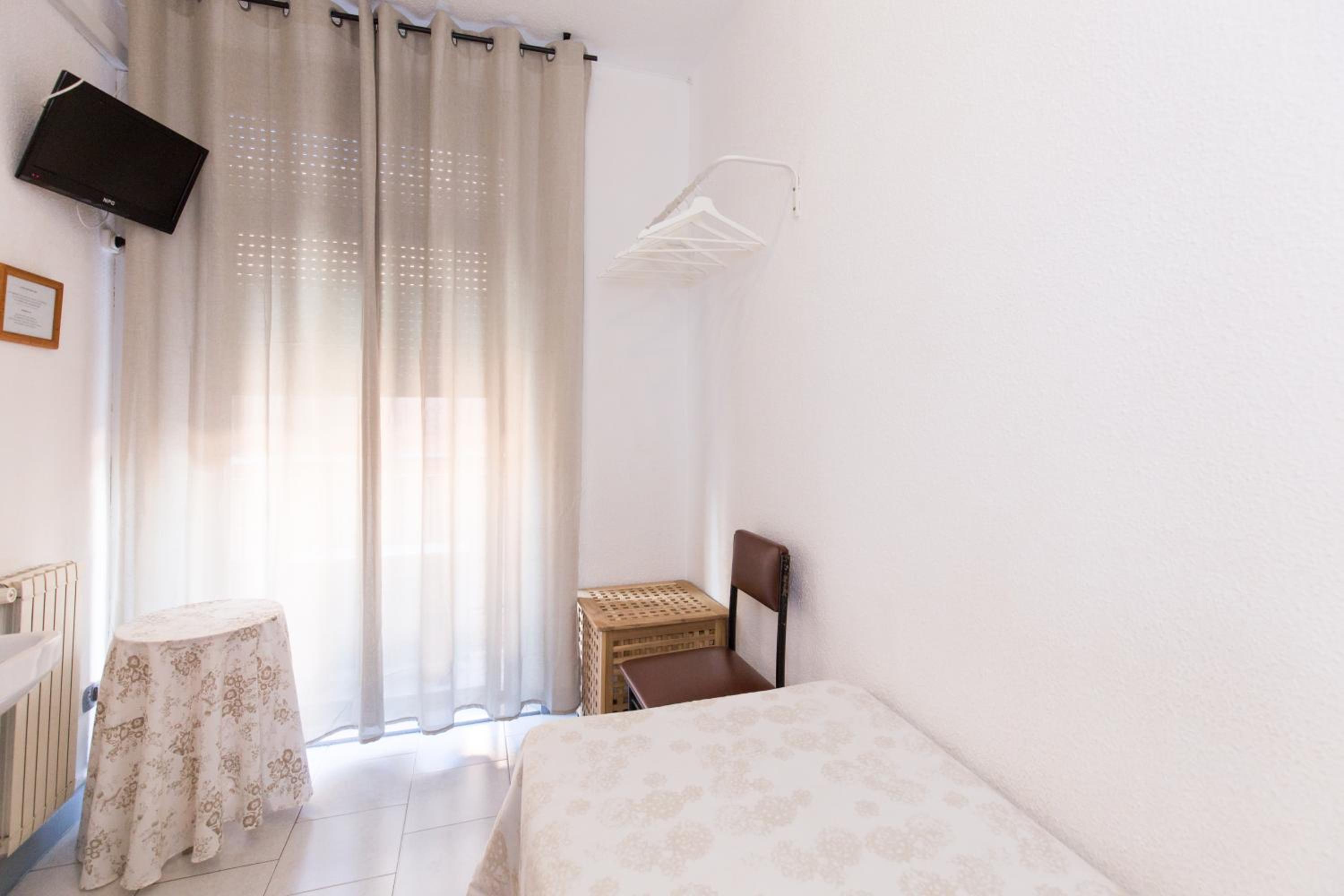 Pension Mesones