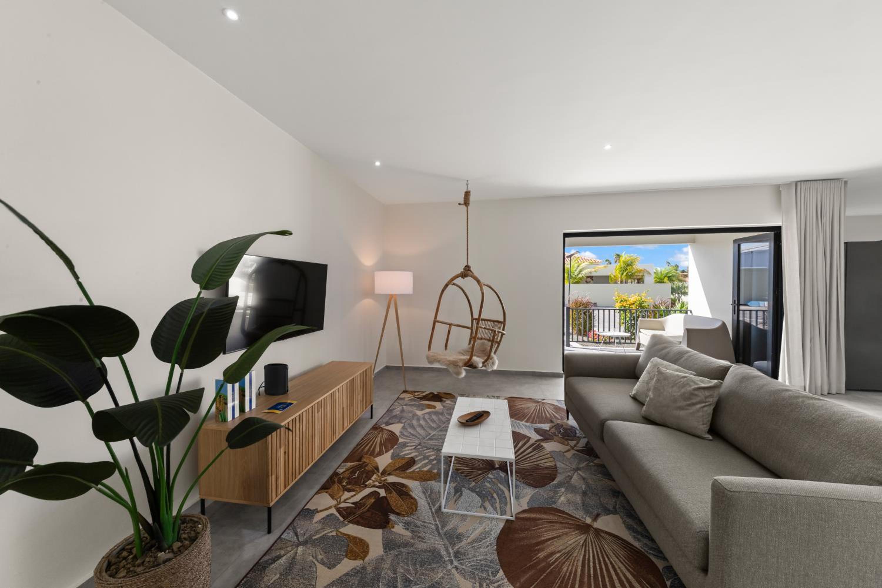 Apartment Serena, Mambo Beach
