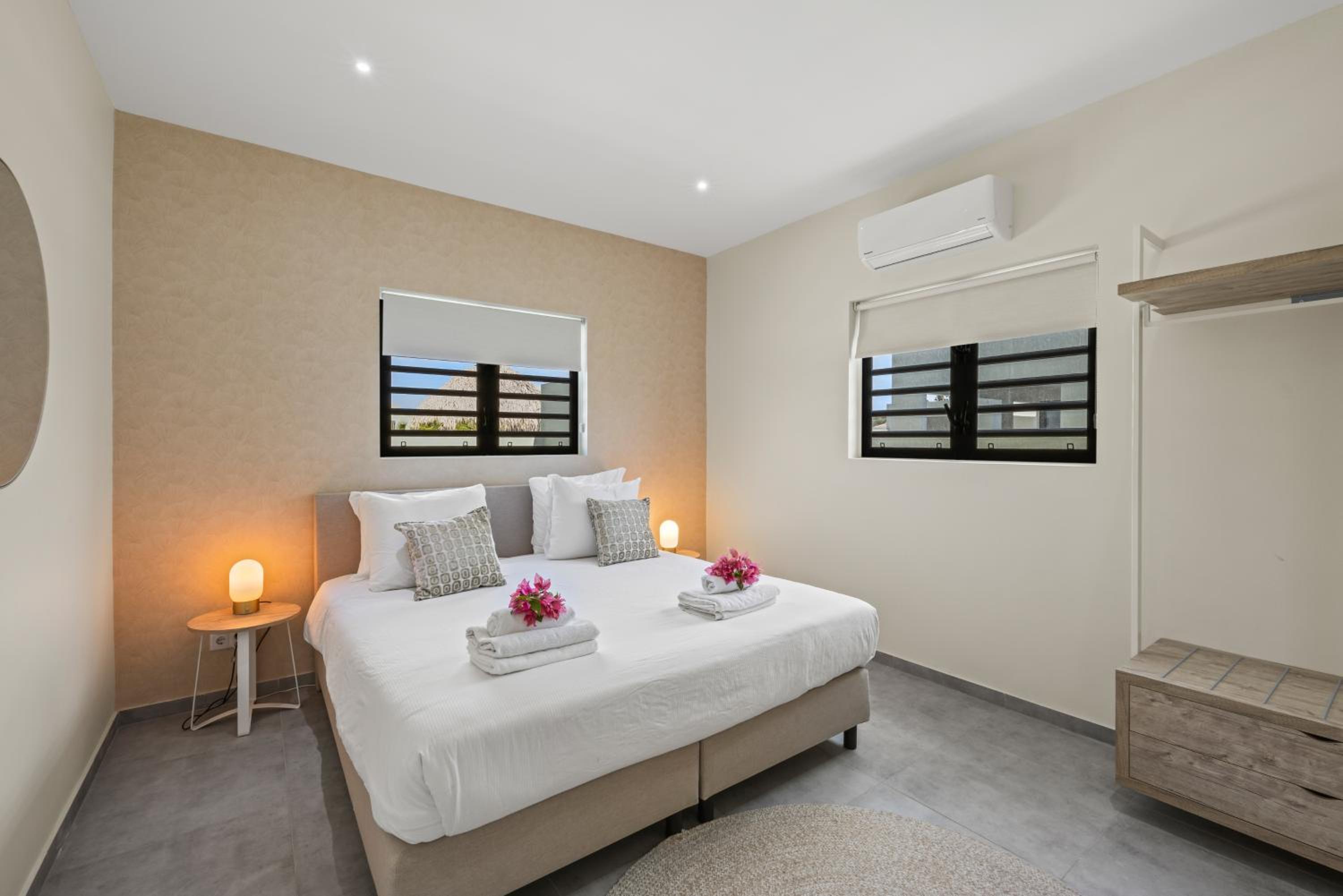 Villa Infinity Blue, Mambo Beach, Private Pool