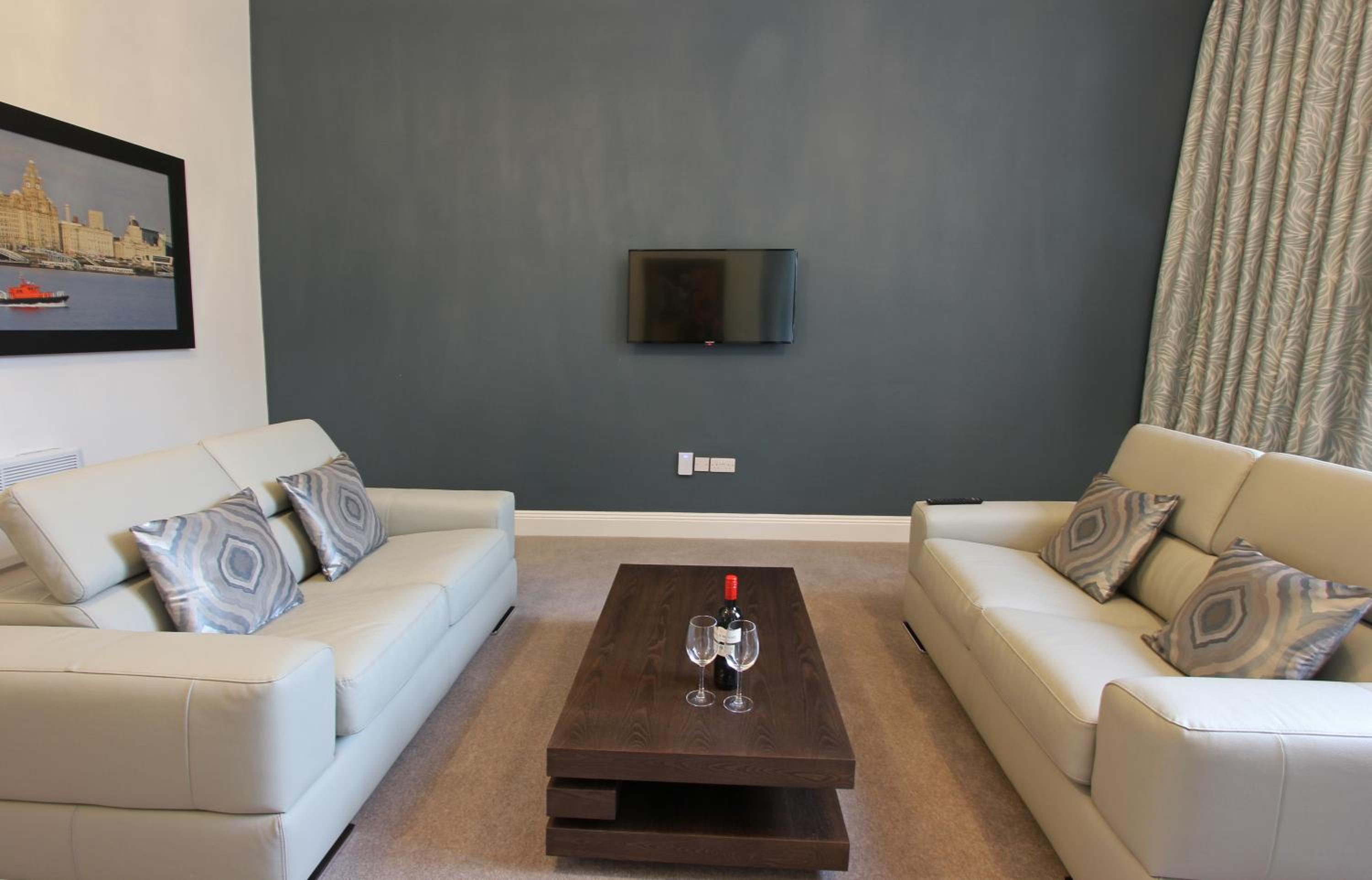 The Castle Collection 14 Cook Street