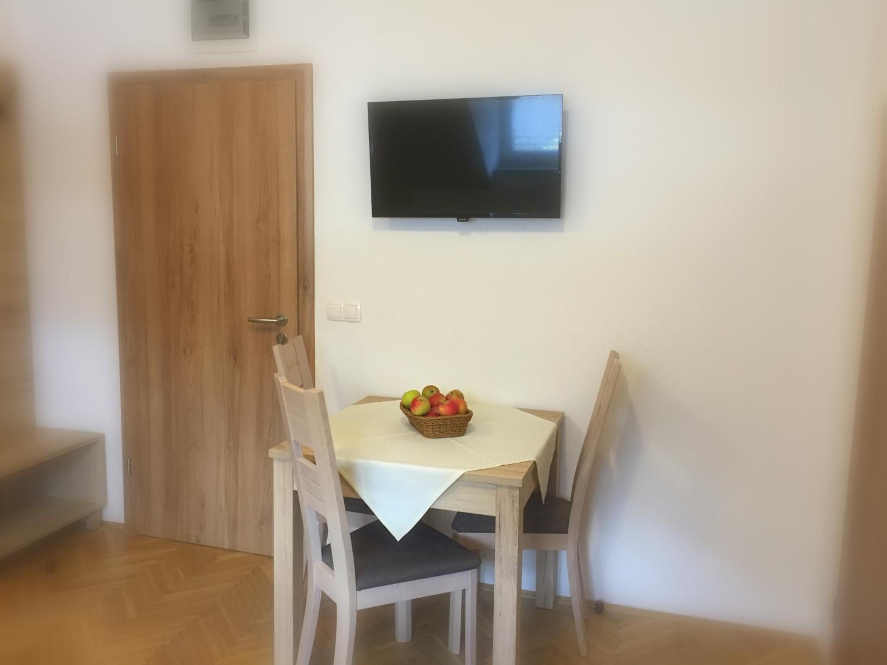 Photo 90
