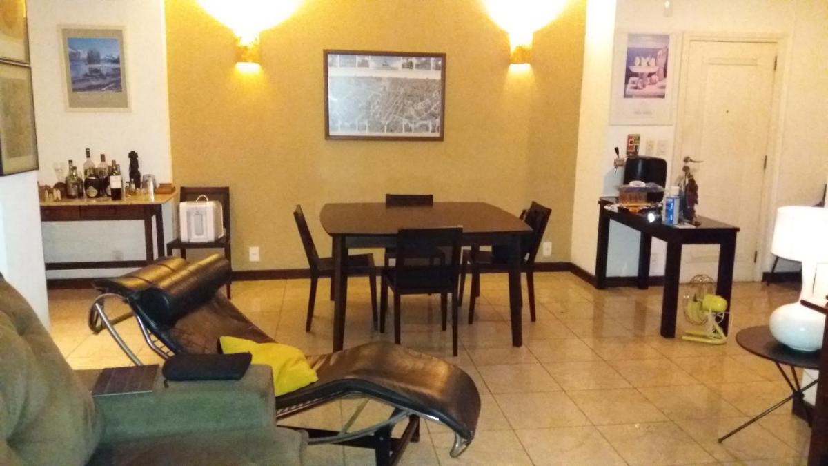 Apto. Confortável em Copacabana