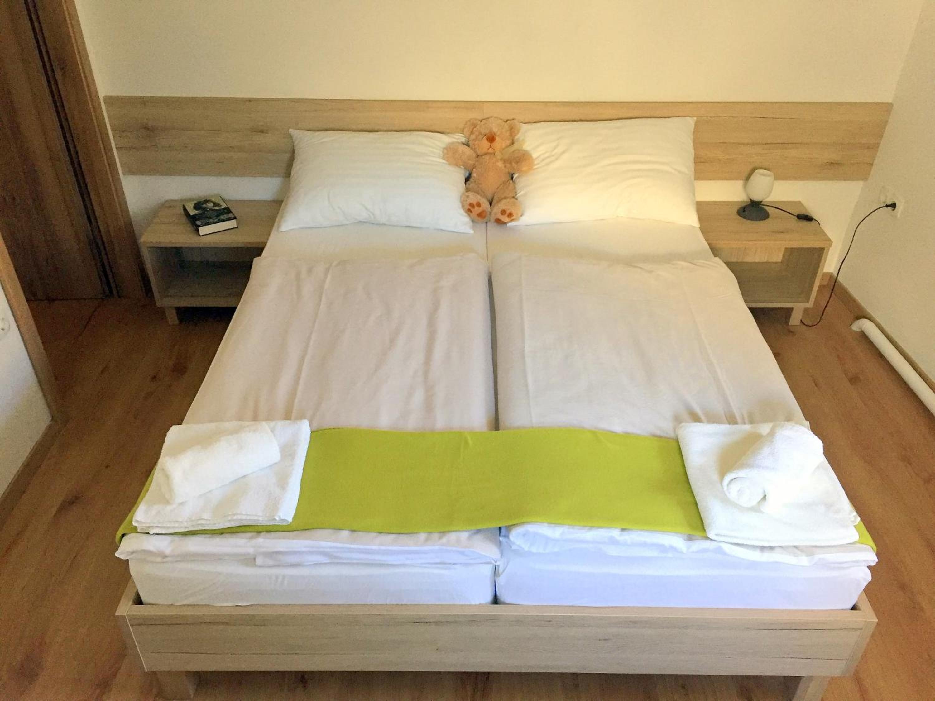 Apartmaji in sobe Tina view 2