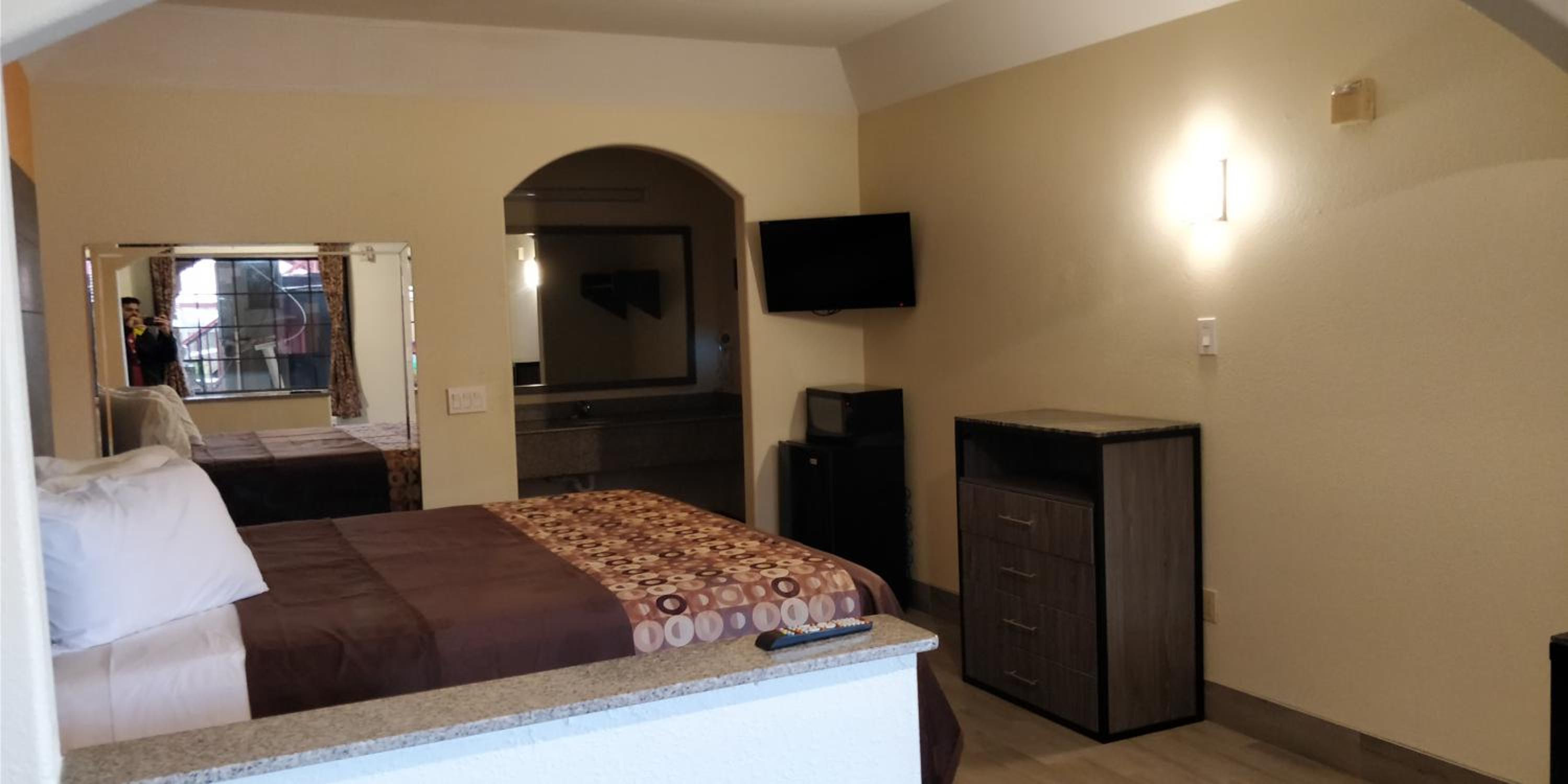 Regency Inn and Suites Galena Park