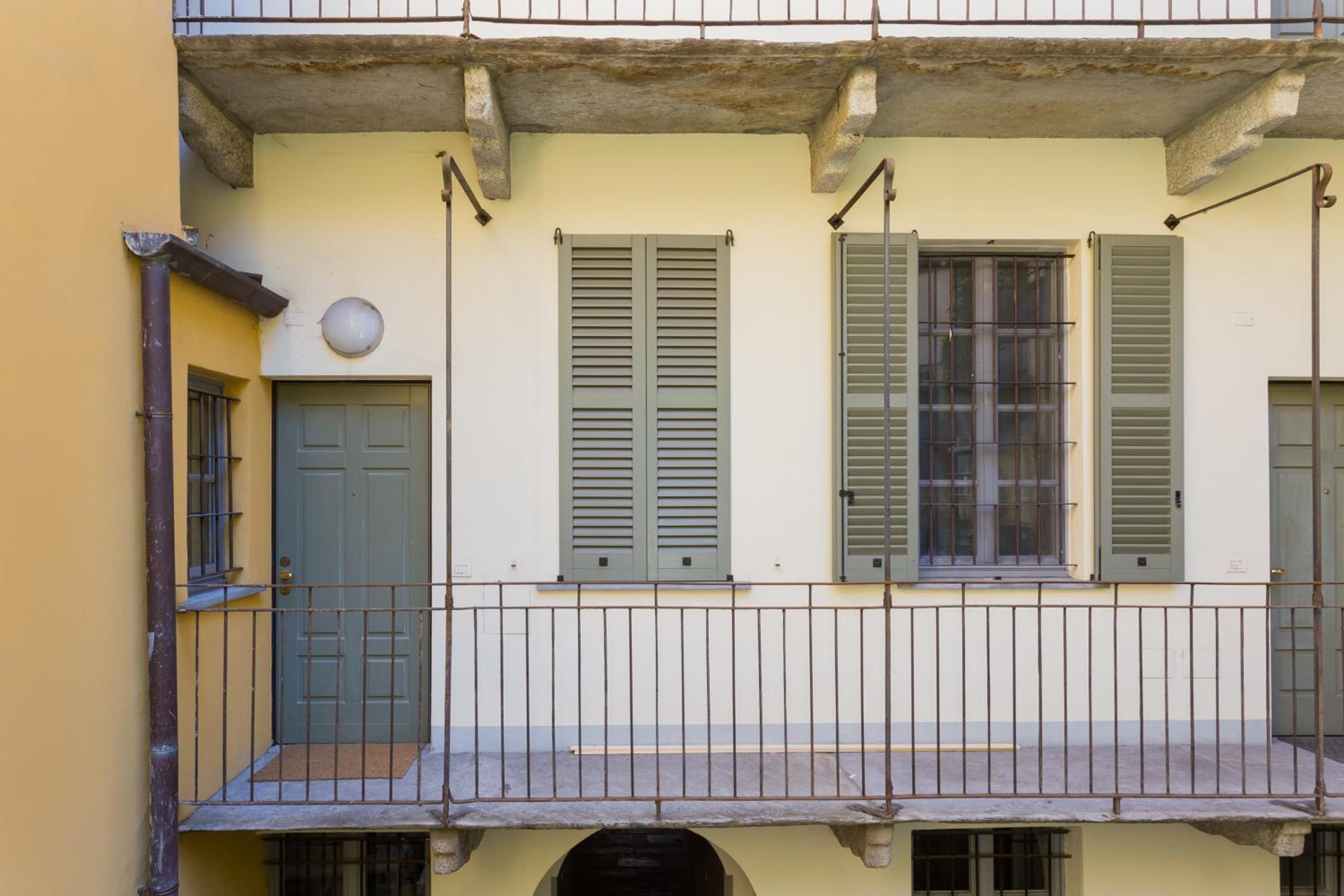 COSY APARTMENT 2 MINUTES FROM DUOMO