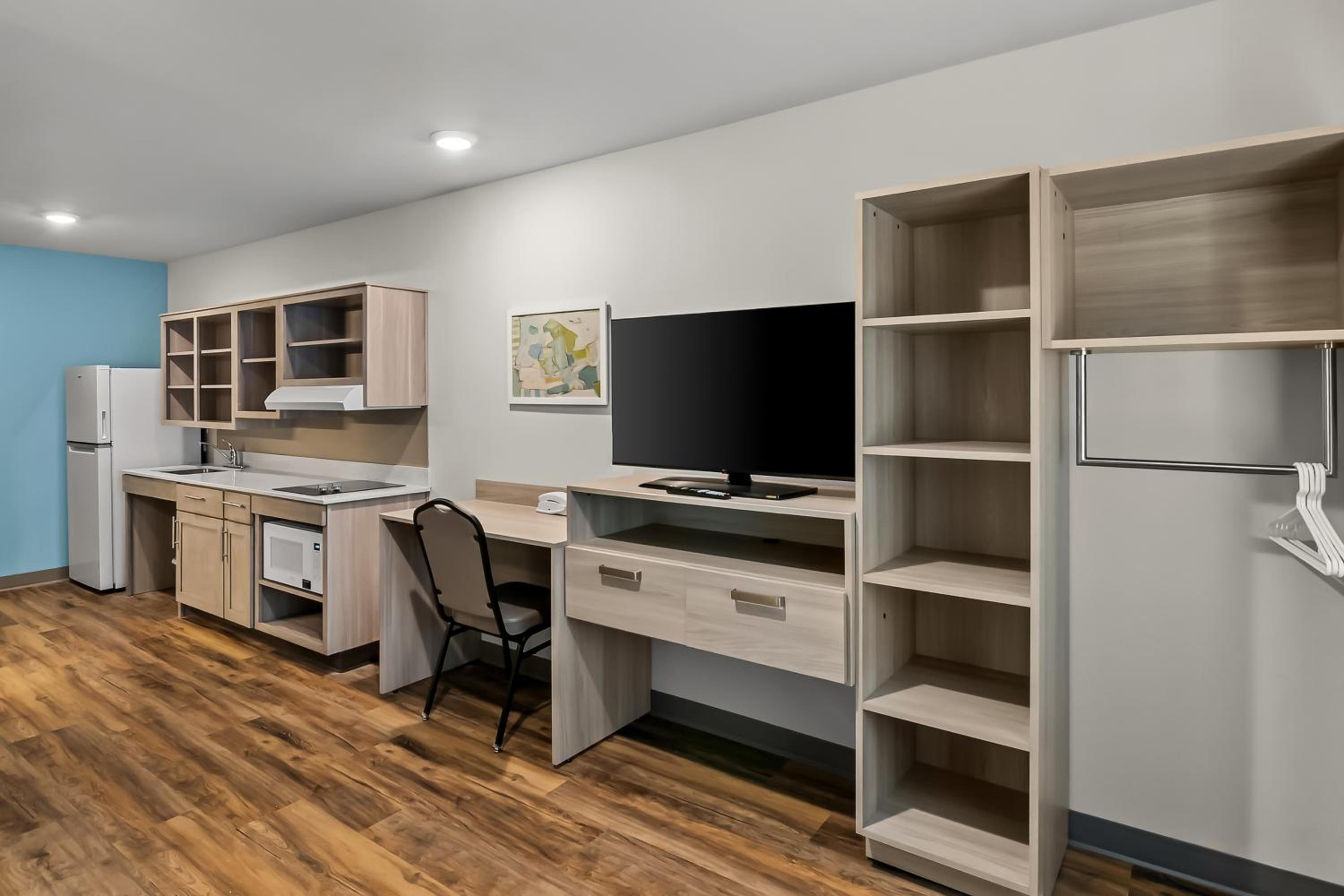 WoodSpring Suites Newington - Hartford South