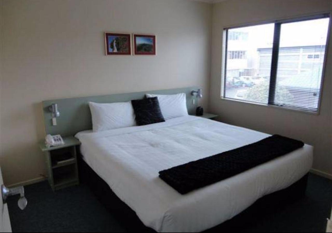 Abode On Courtenay Motor Inn