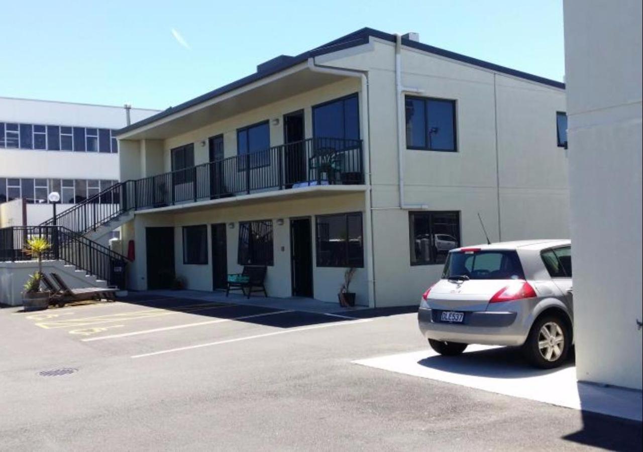 Abode On Courtenay Motor Inn
