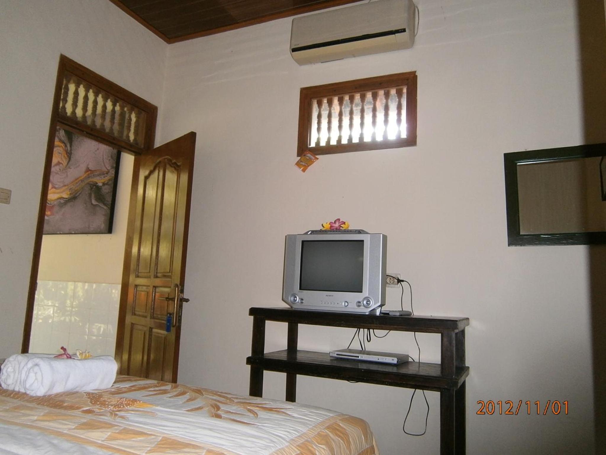 Adus Beach Inn
