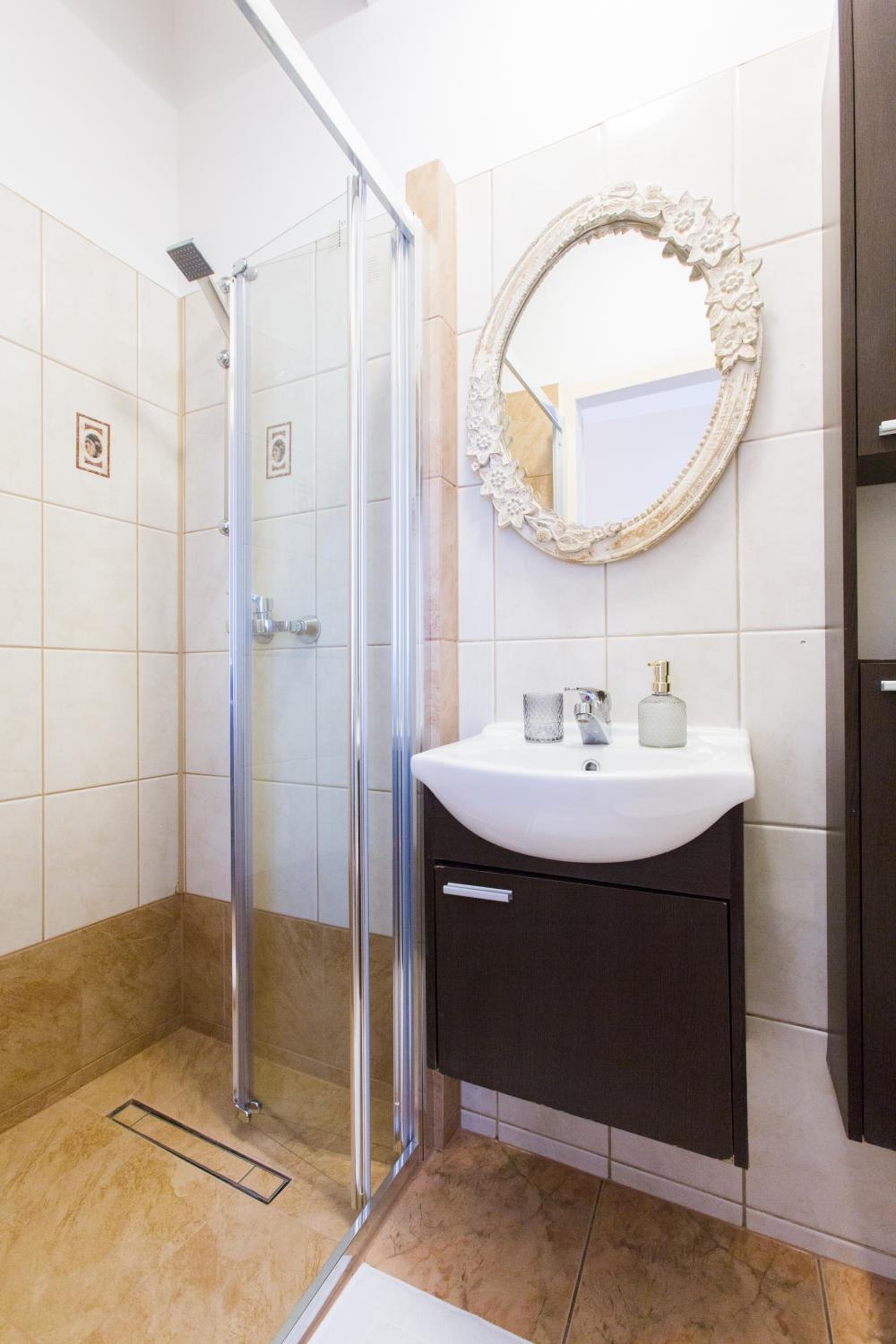 Apartments Roman