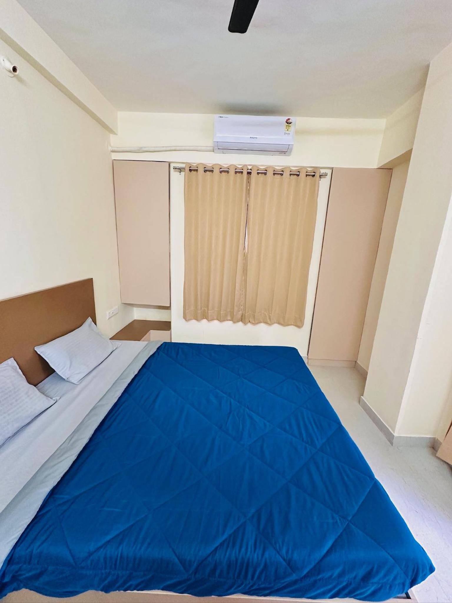 Robins Roost 2BHK Modern AC Flat in Wakad Pune