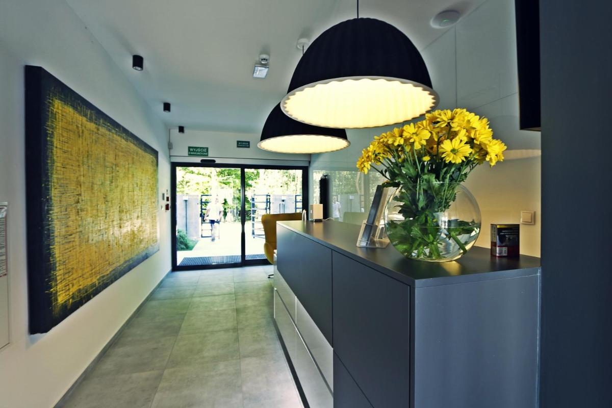 Hotel 5 Zmysłów akademia wypoczynku Pokoje - Image 1