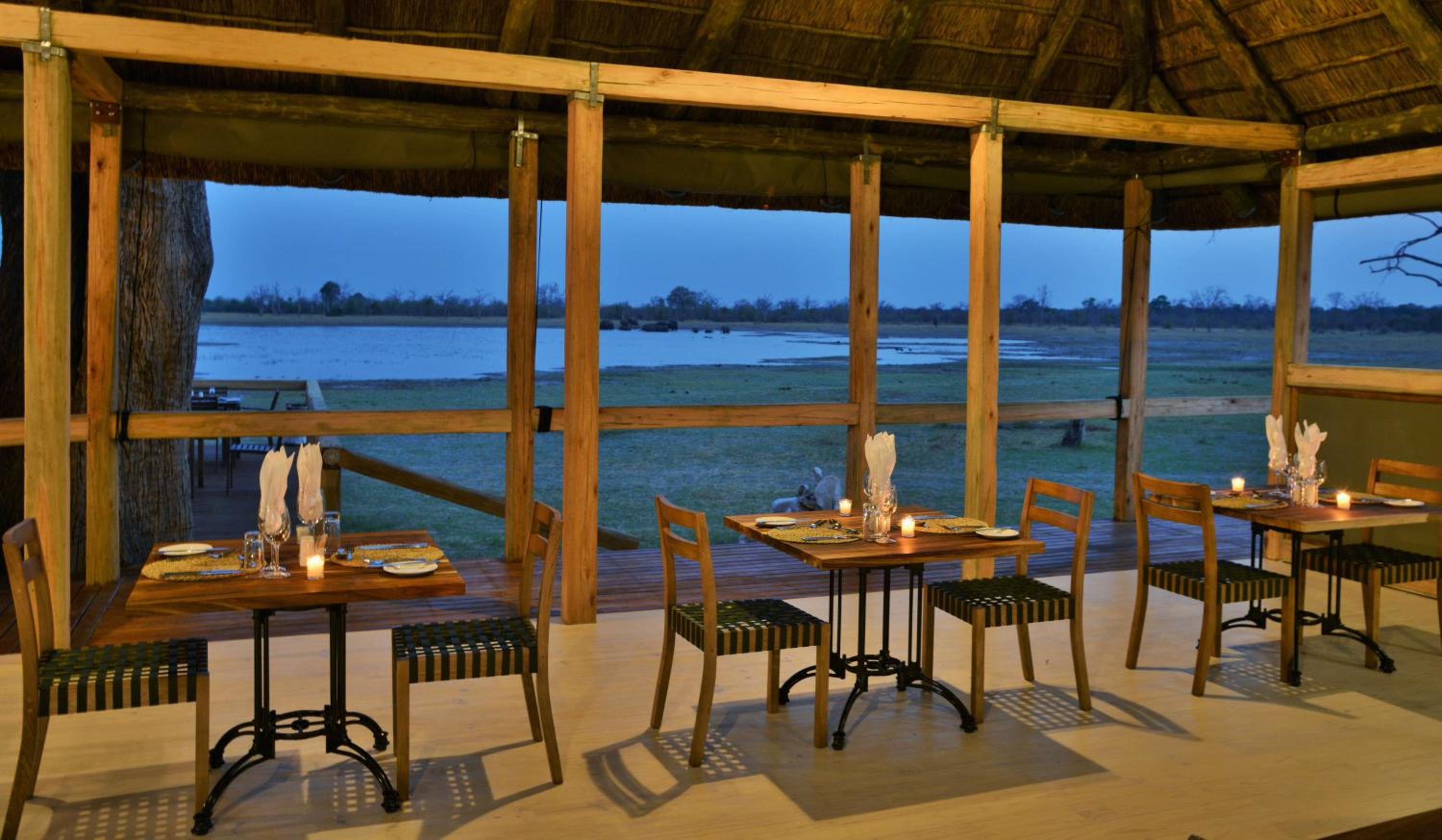 Nogatsaa Pans Chobe Lodge