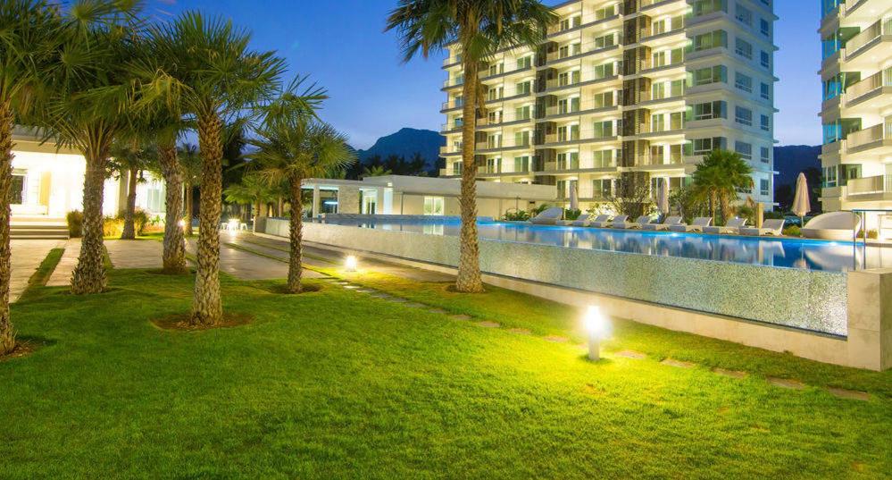 The Sea Condo view 5