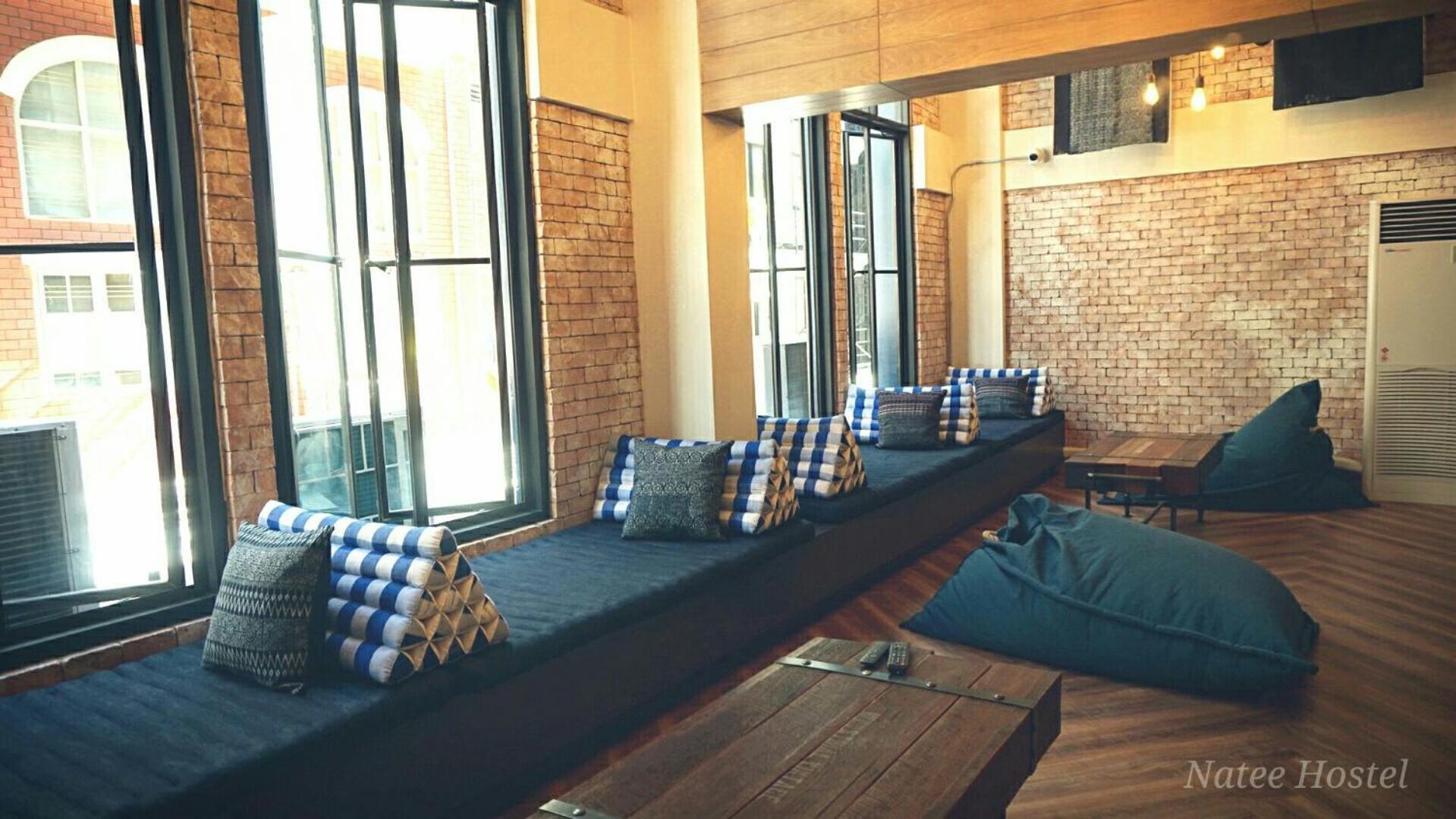 Natee Hostel