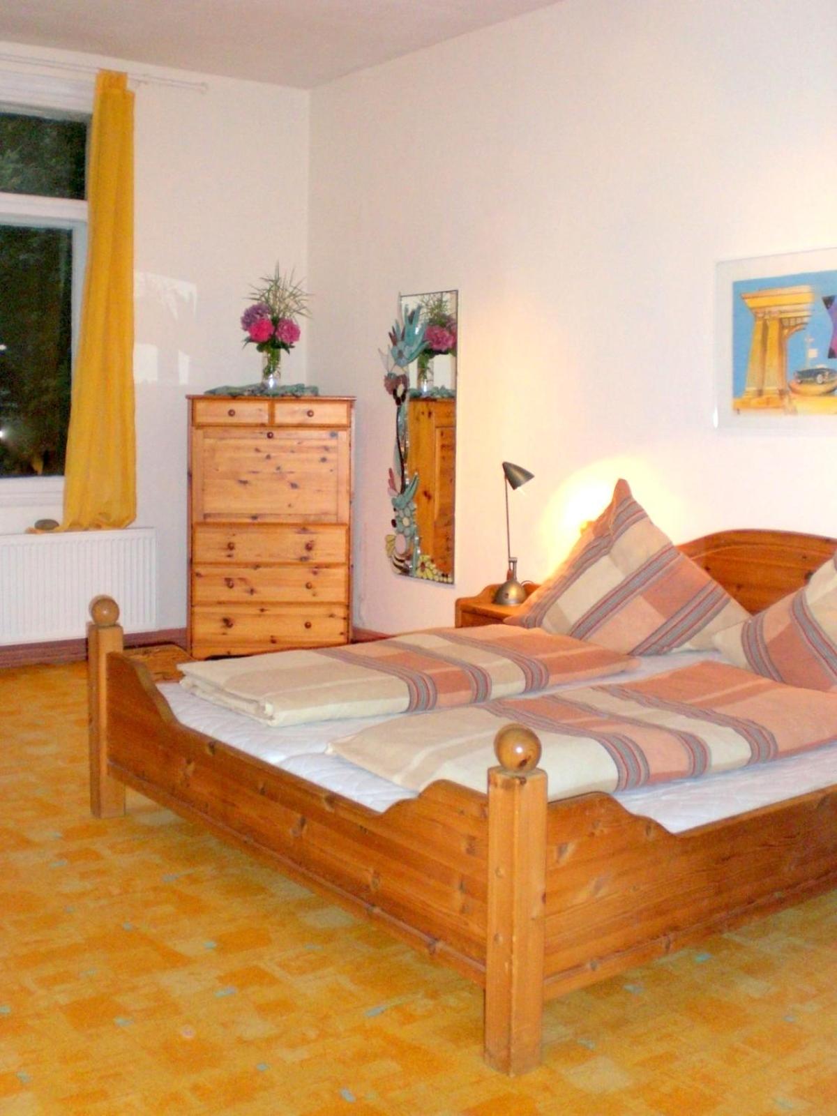 Forest-Lodge