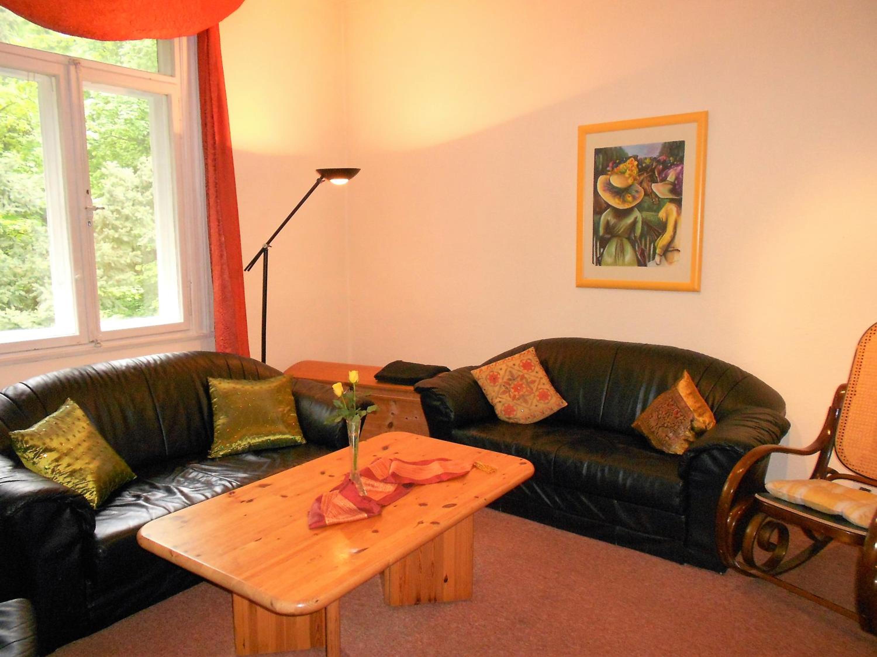 Forest-Lodge