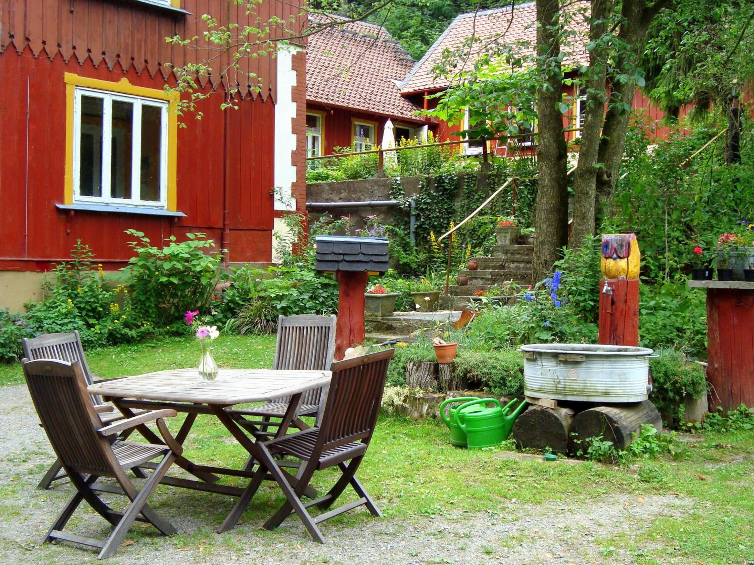 Forest-Lodge