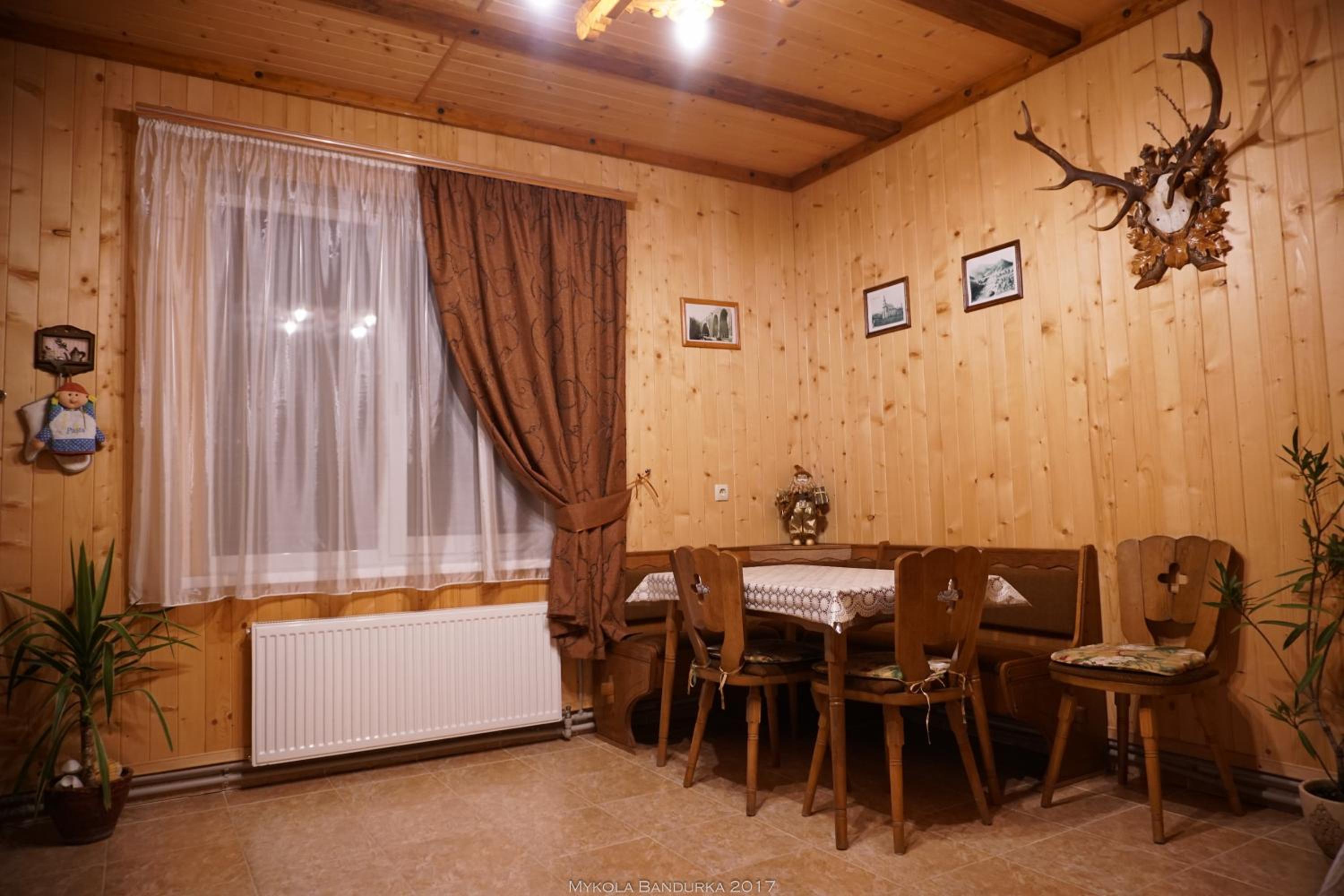 Barvinok Karpat