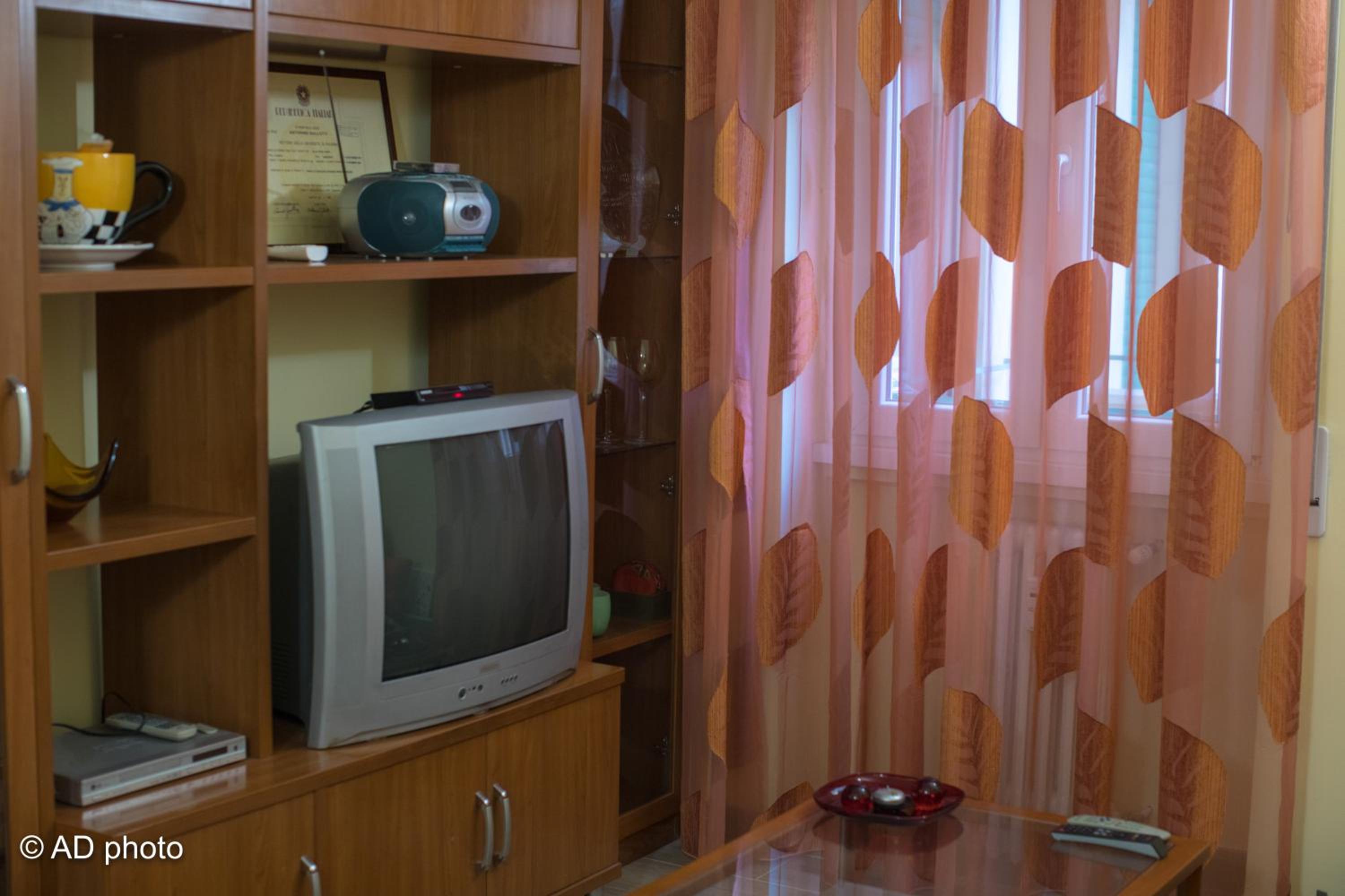 Homesuitehome