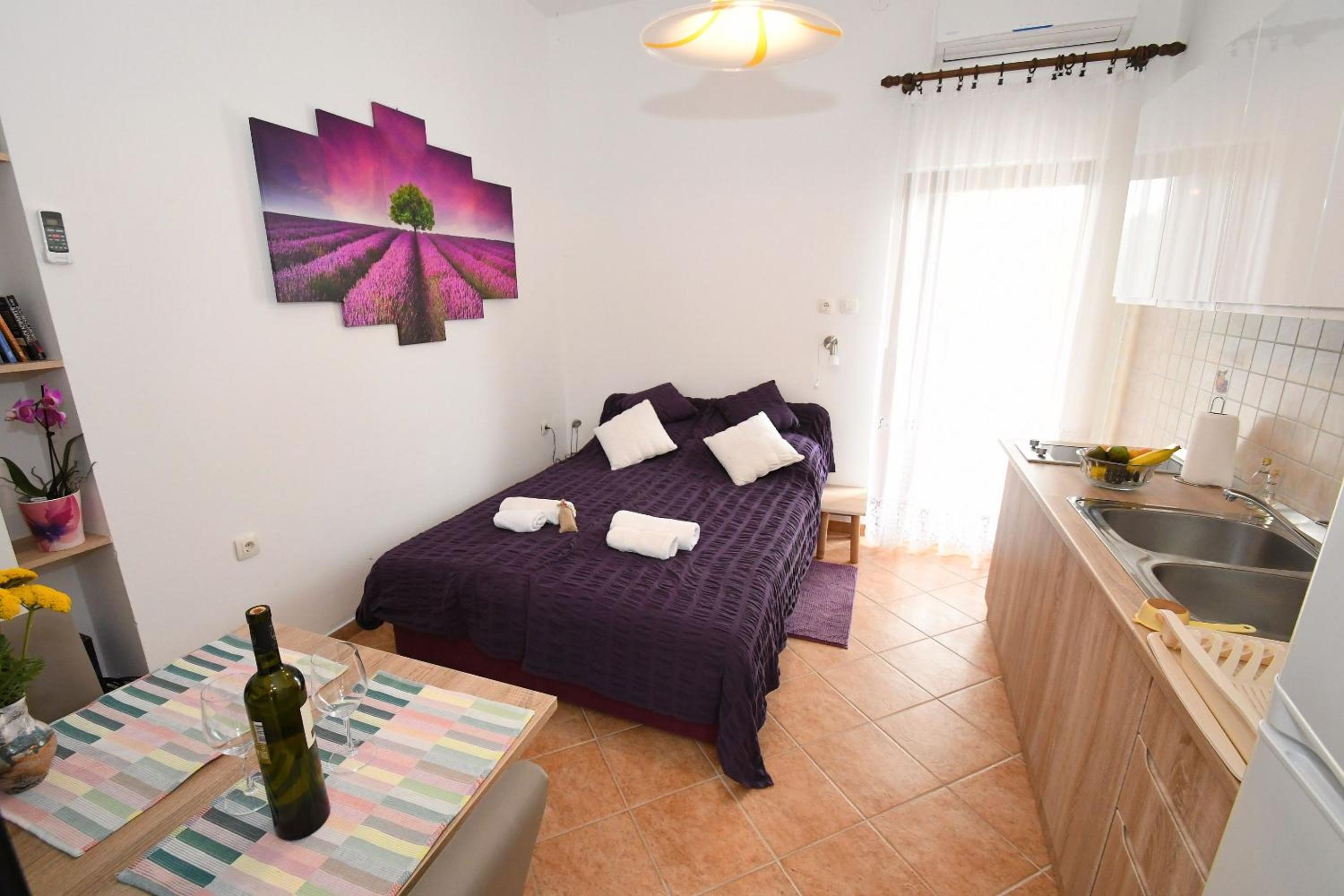Studio apartman Kris