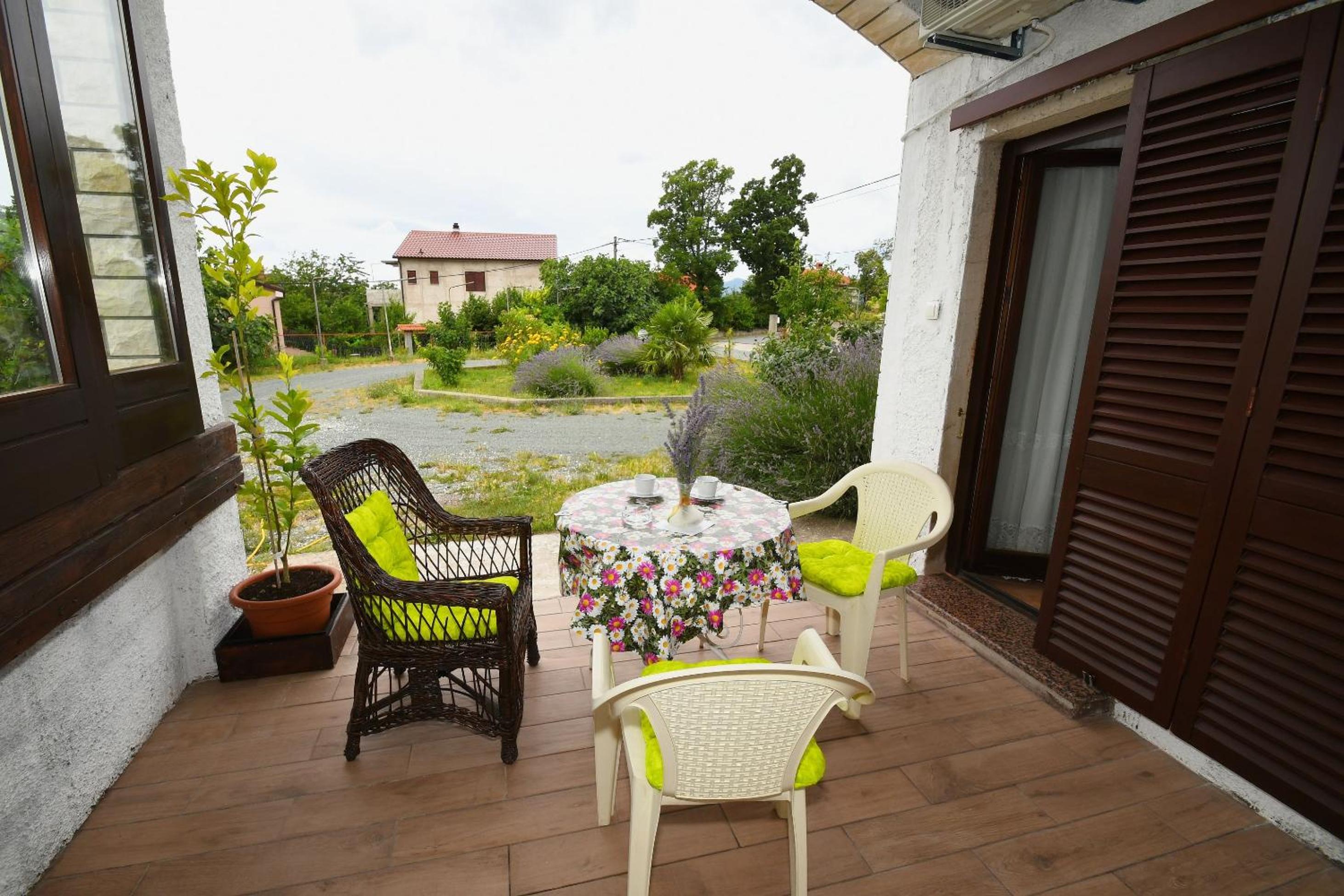Studio apartman Kris