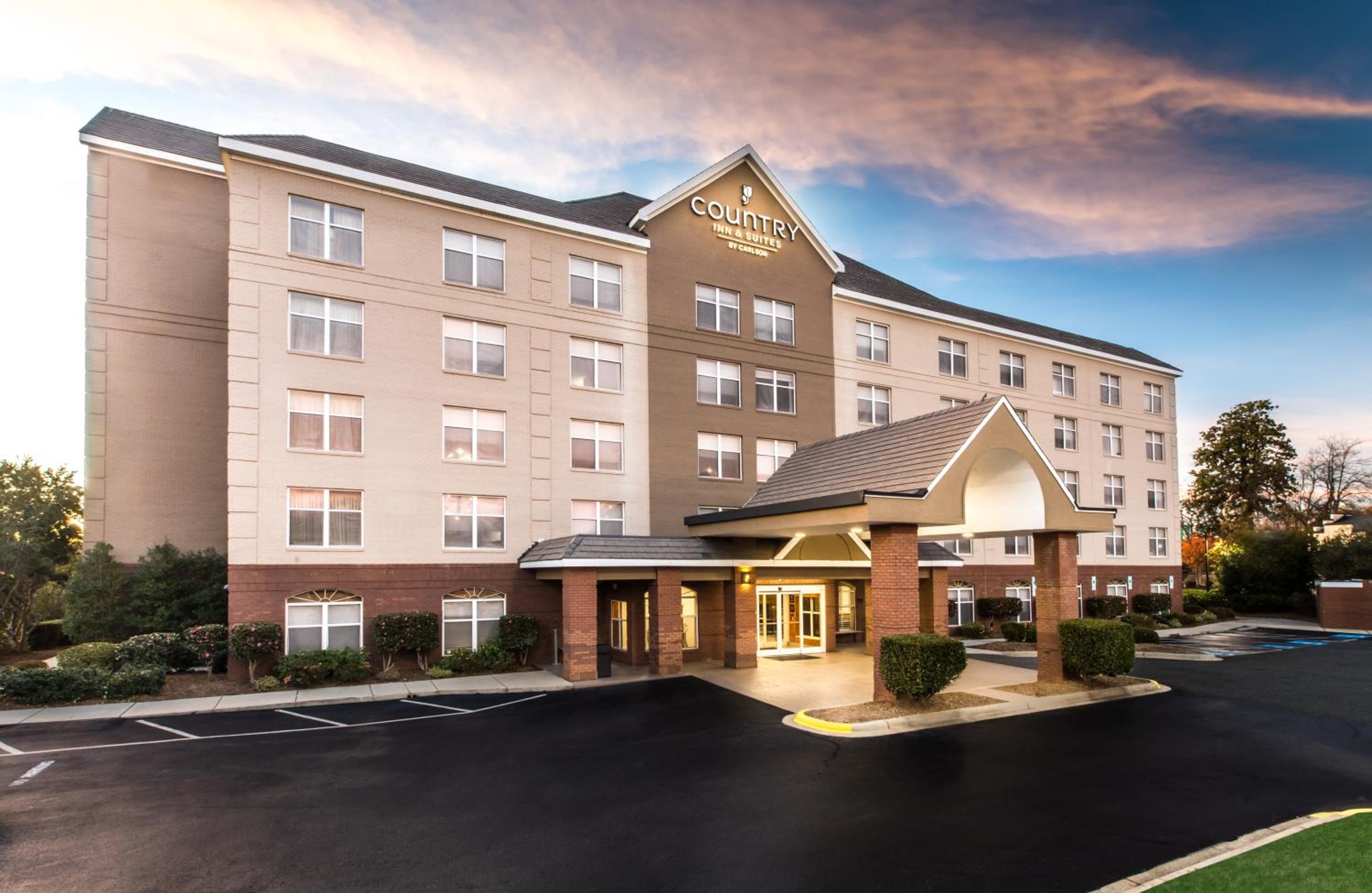 Hotel Country Inn & Suites by Radisson, Lake Norman Huntersville, NC