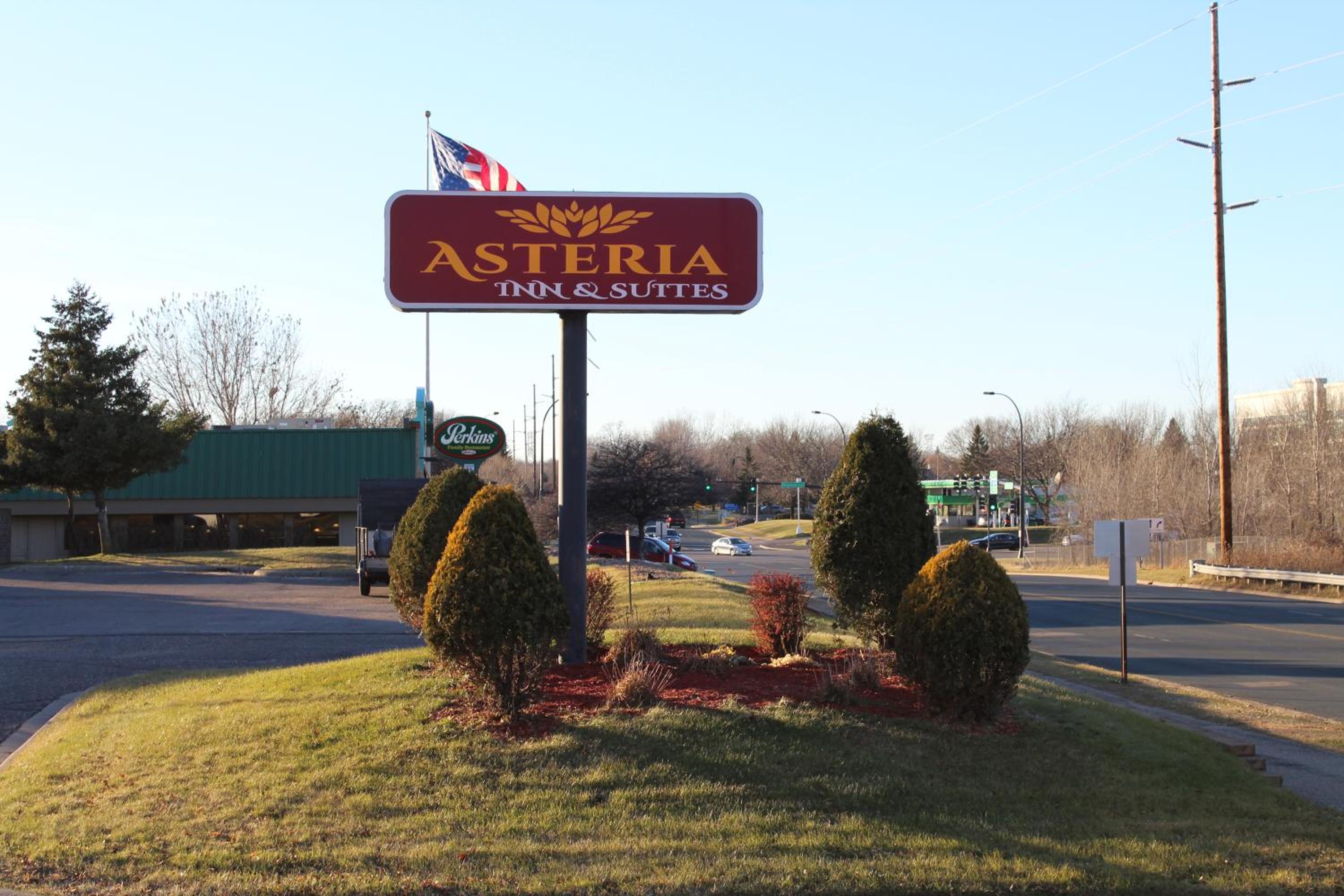 Coratel Inn and Suites Maple Grove - Property Image 8