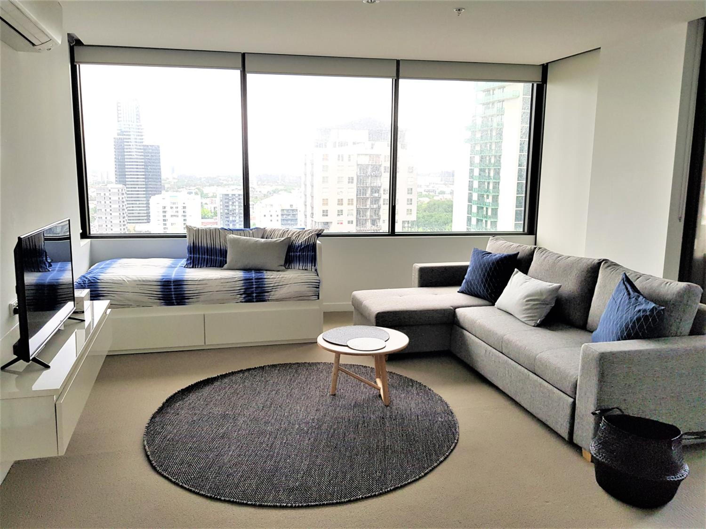 ReadySet Apartments at Madison