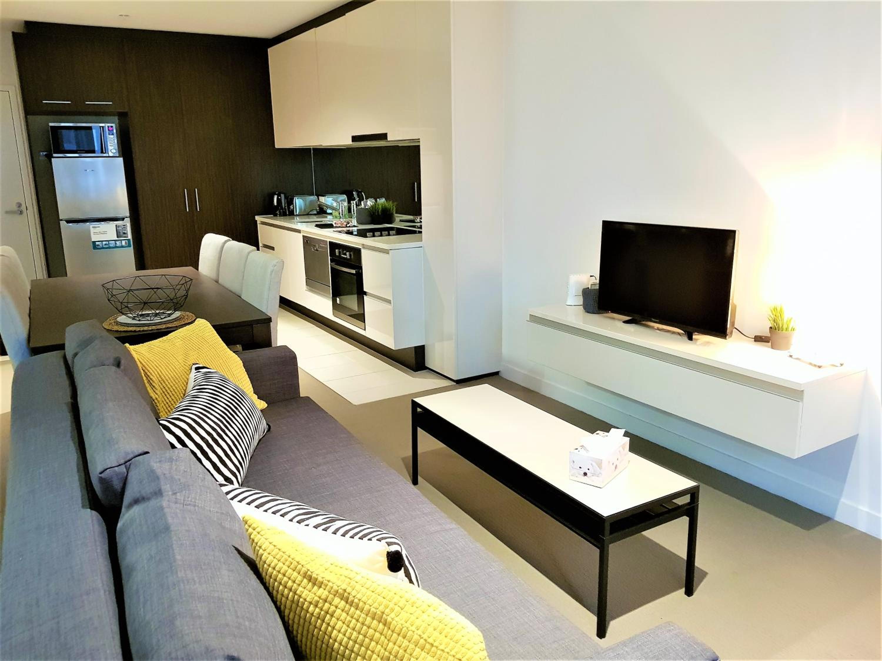 ReadySet Apartments at Madison