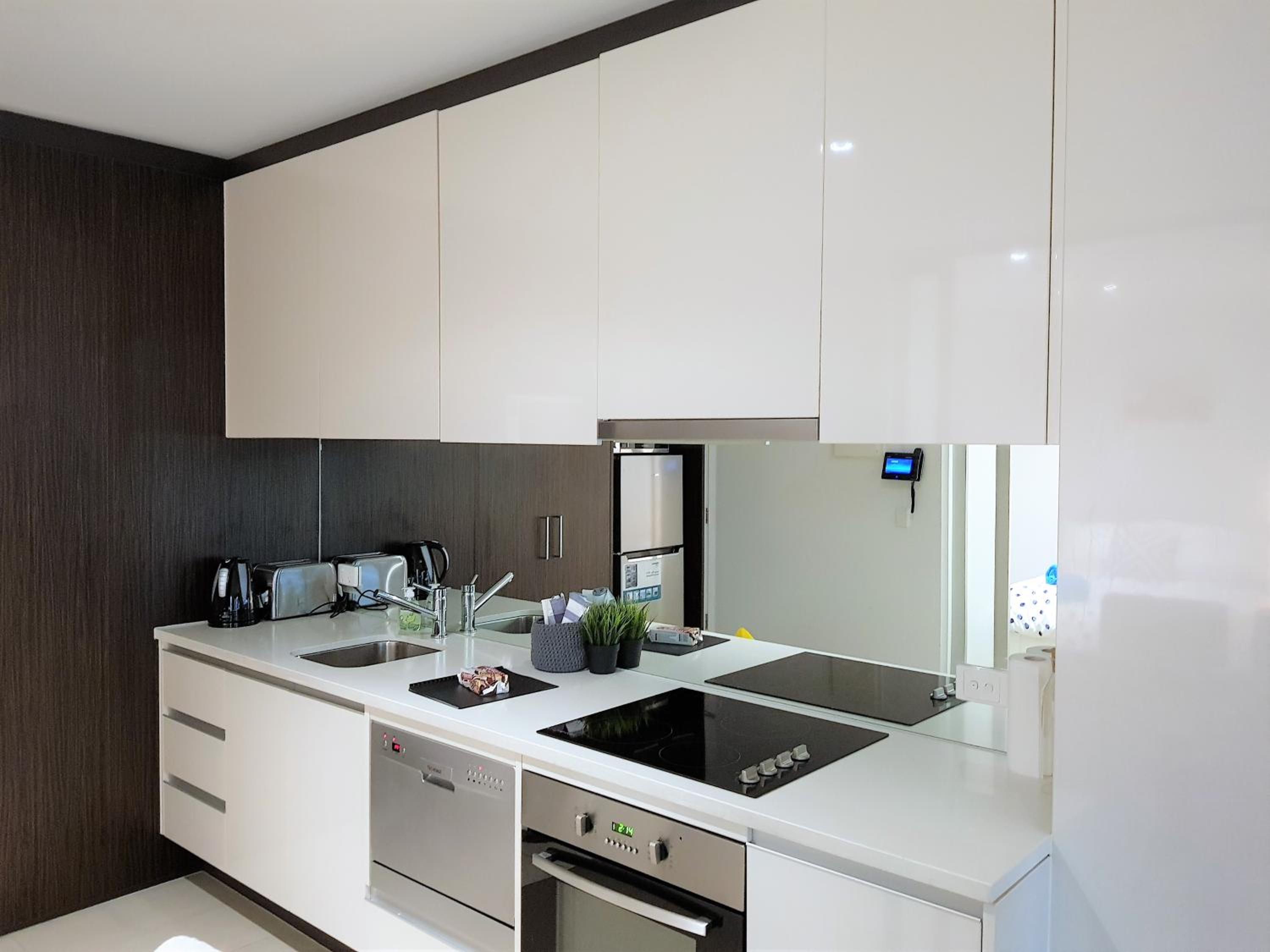 ReadySet Apartments at Madison