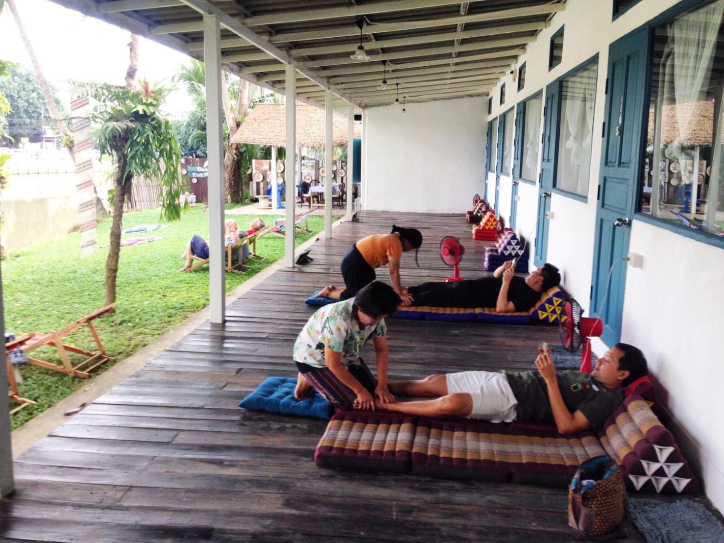 Ban Narai River Guesthouse