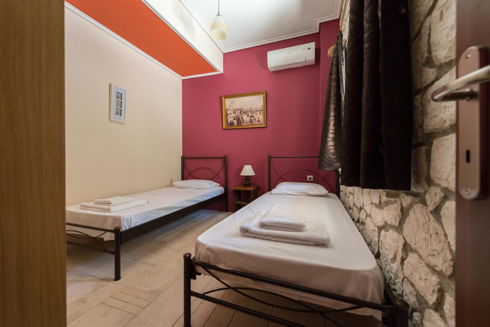 Luxury Stone Apartments view 4