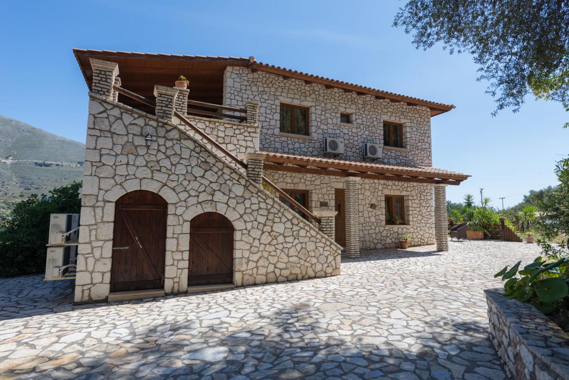 Luxury Stone Apartments view 2