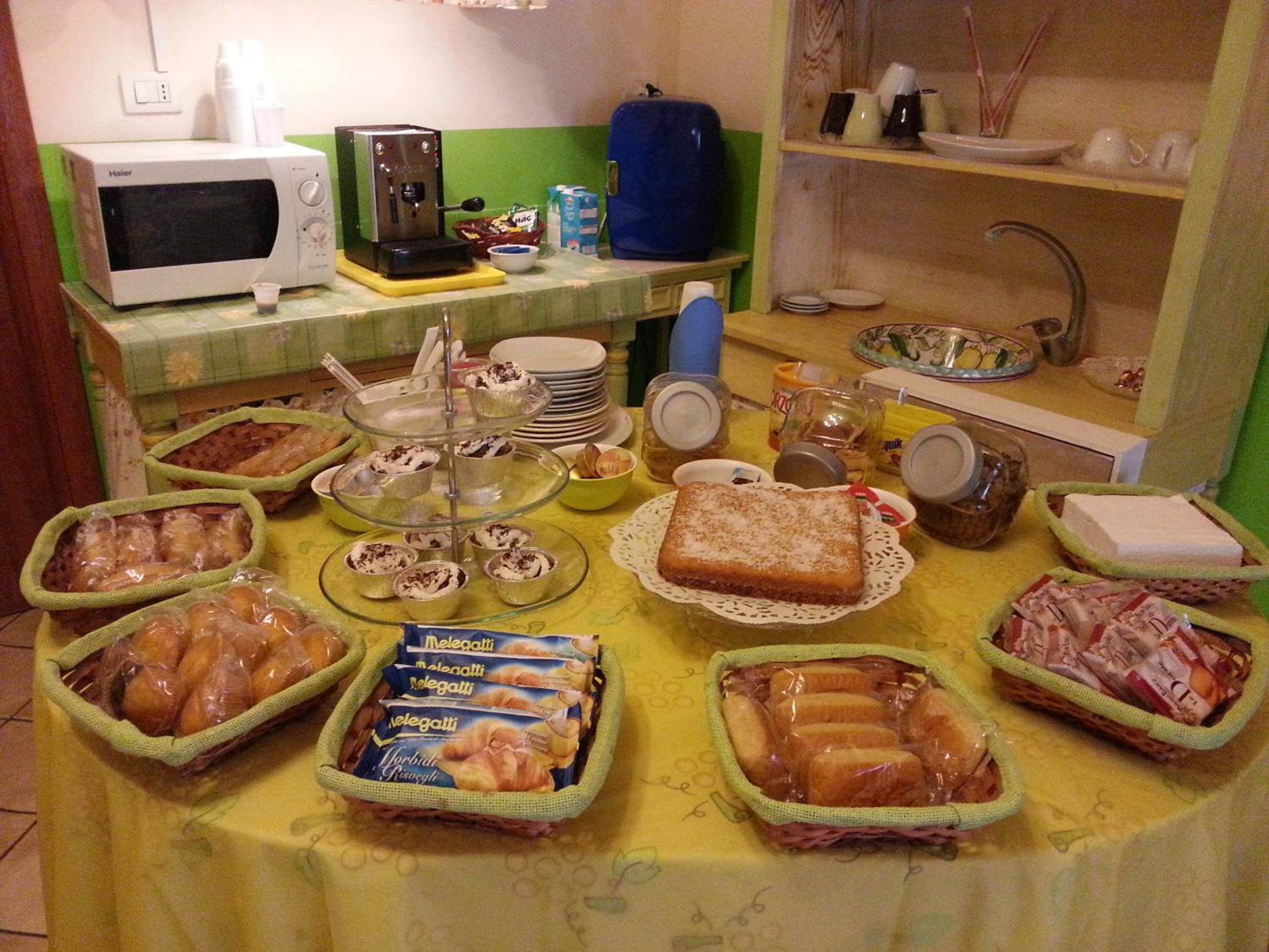 Photo 10