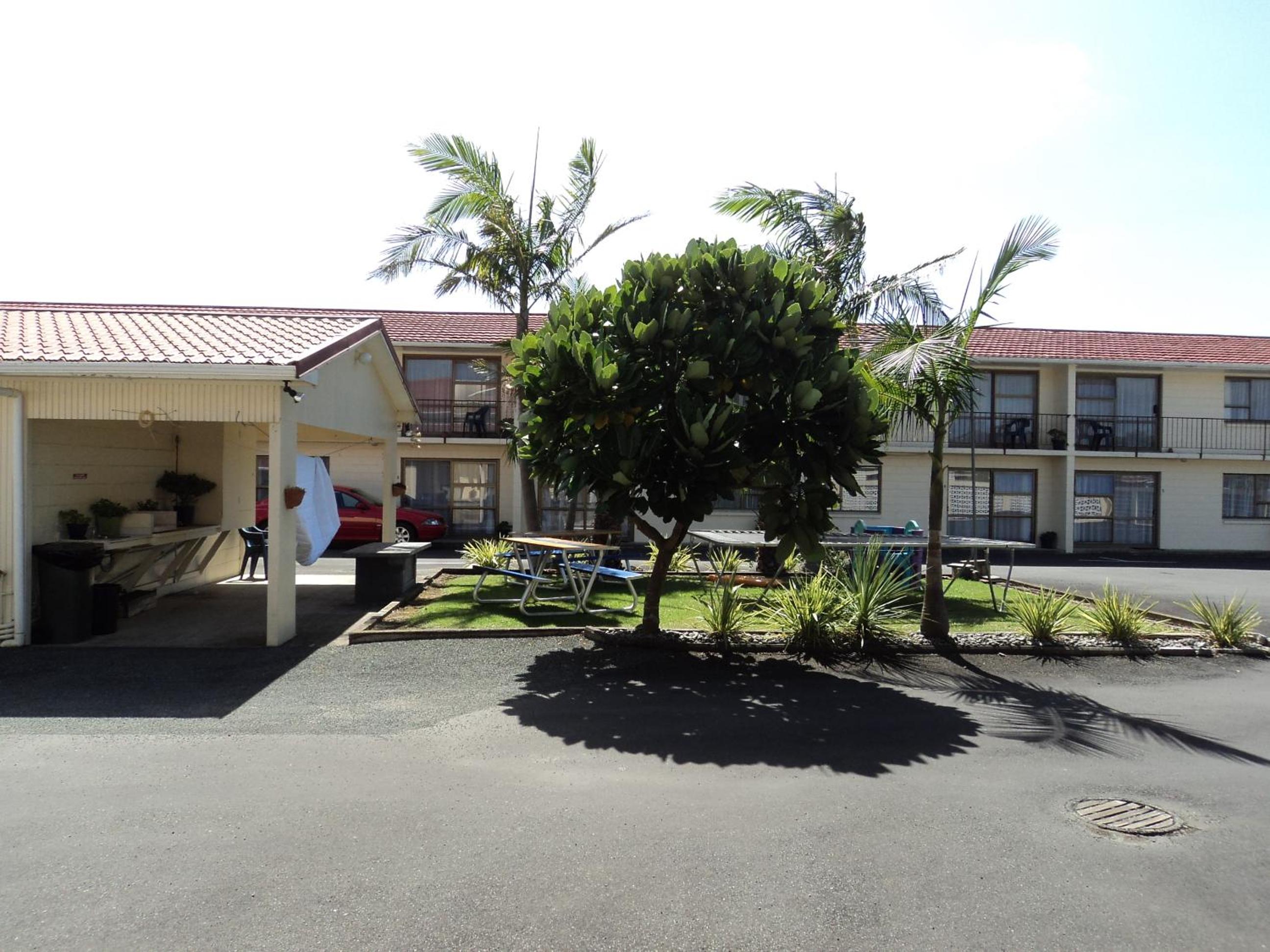 Wayfarer Motel