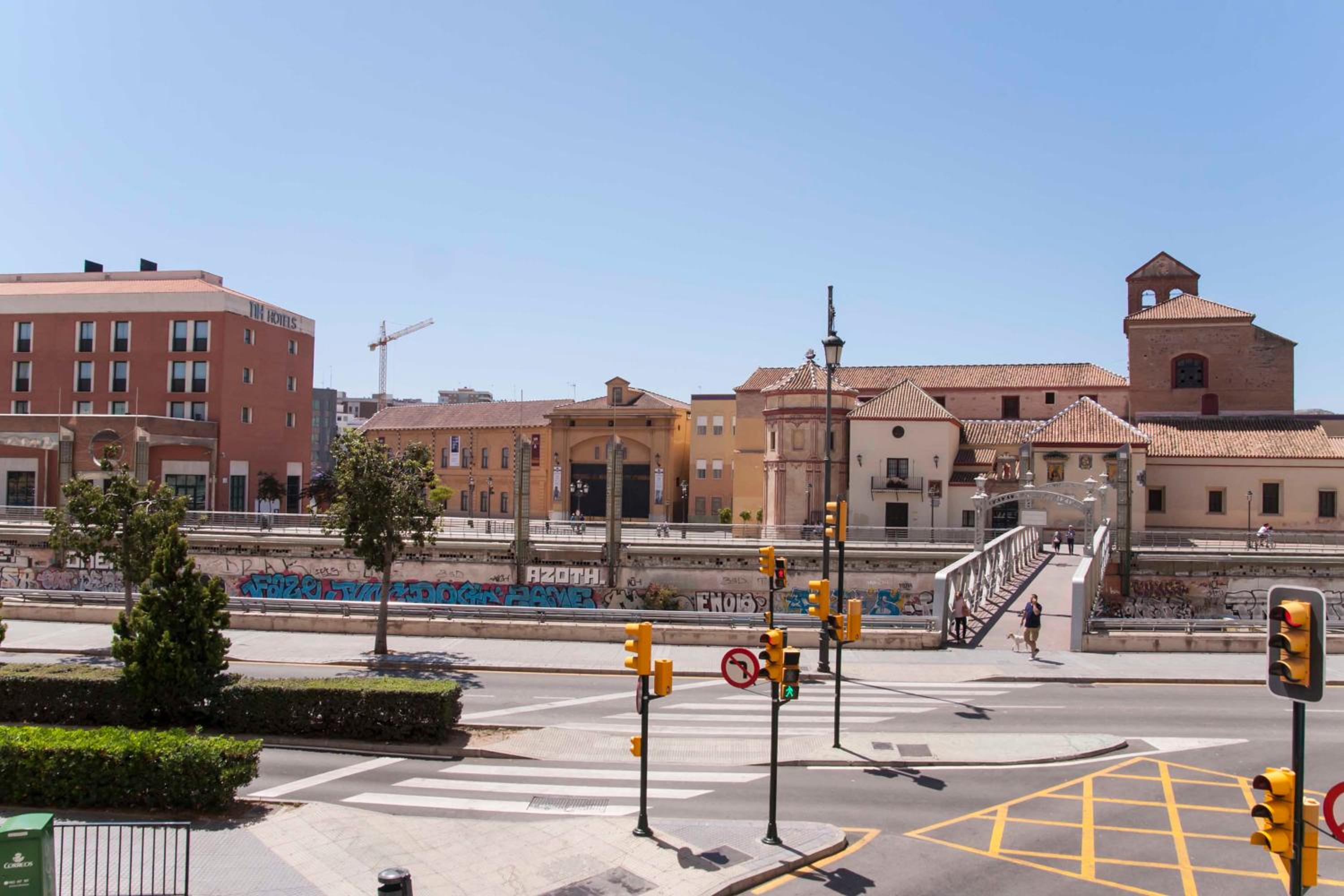 Premium Historic Center & Parking
