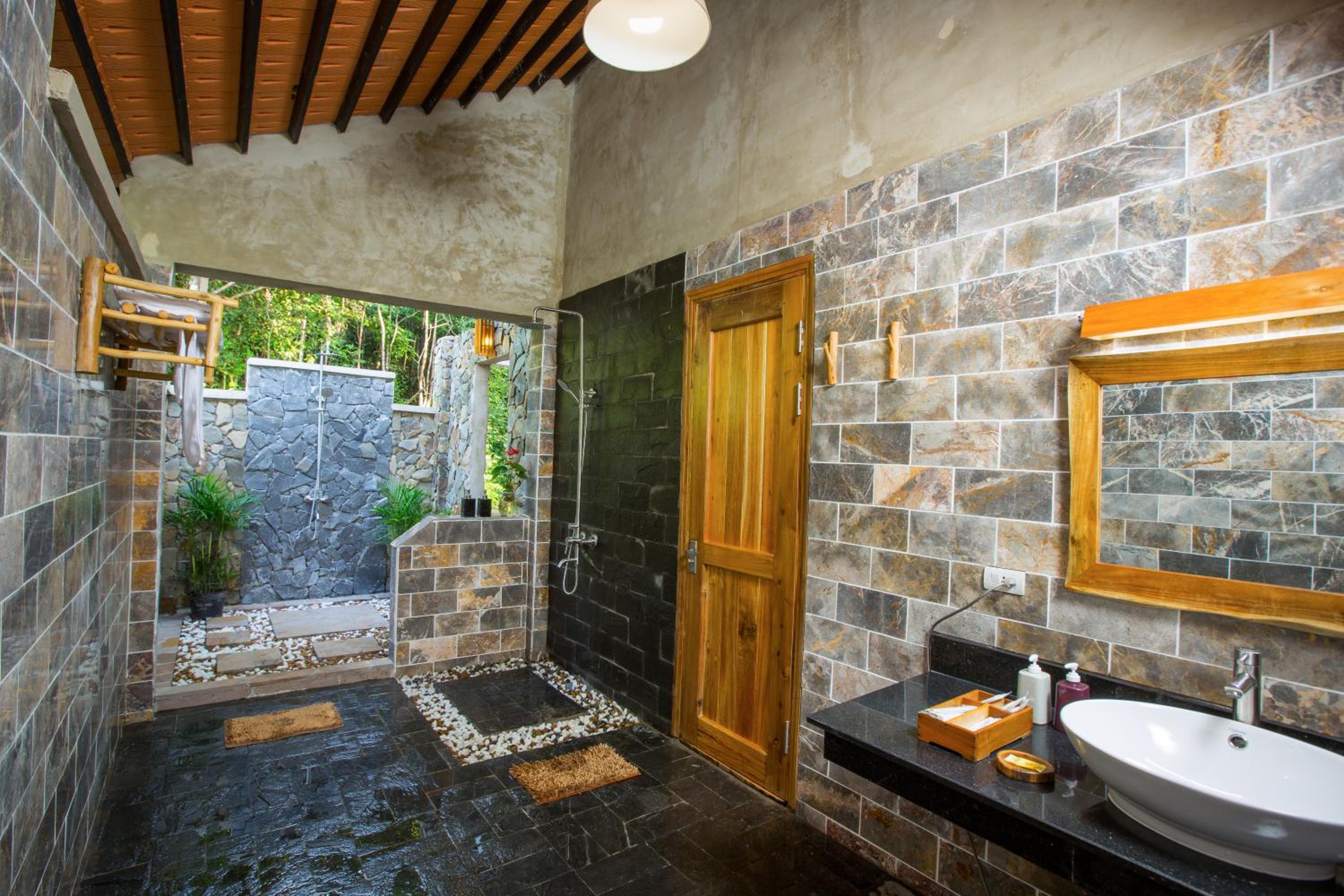 Valley Village Resort Phu Quoc