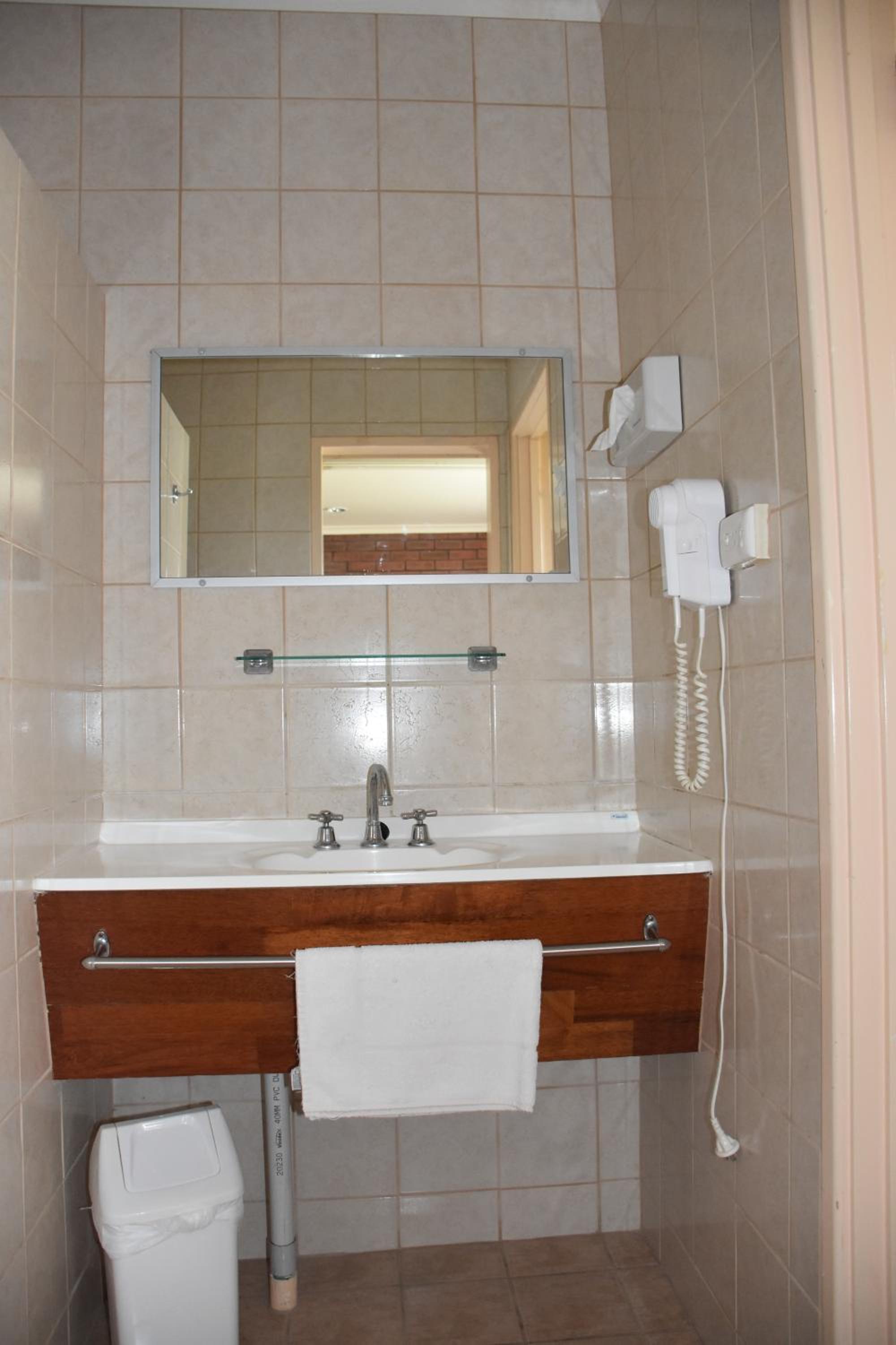 Mount Barker Valley Views Motel & Chalets, Western Australia