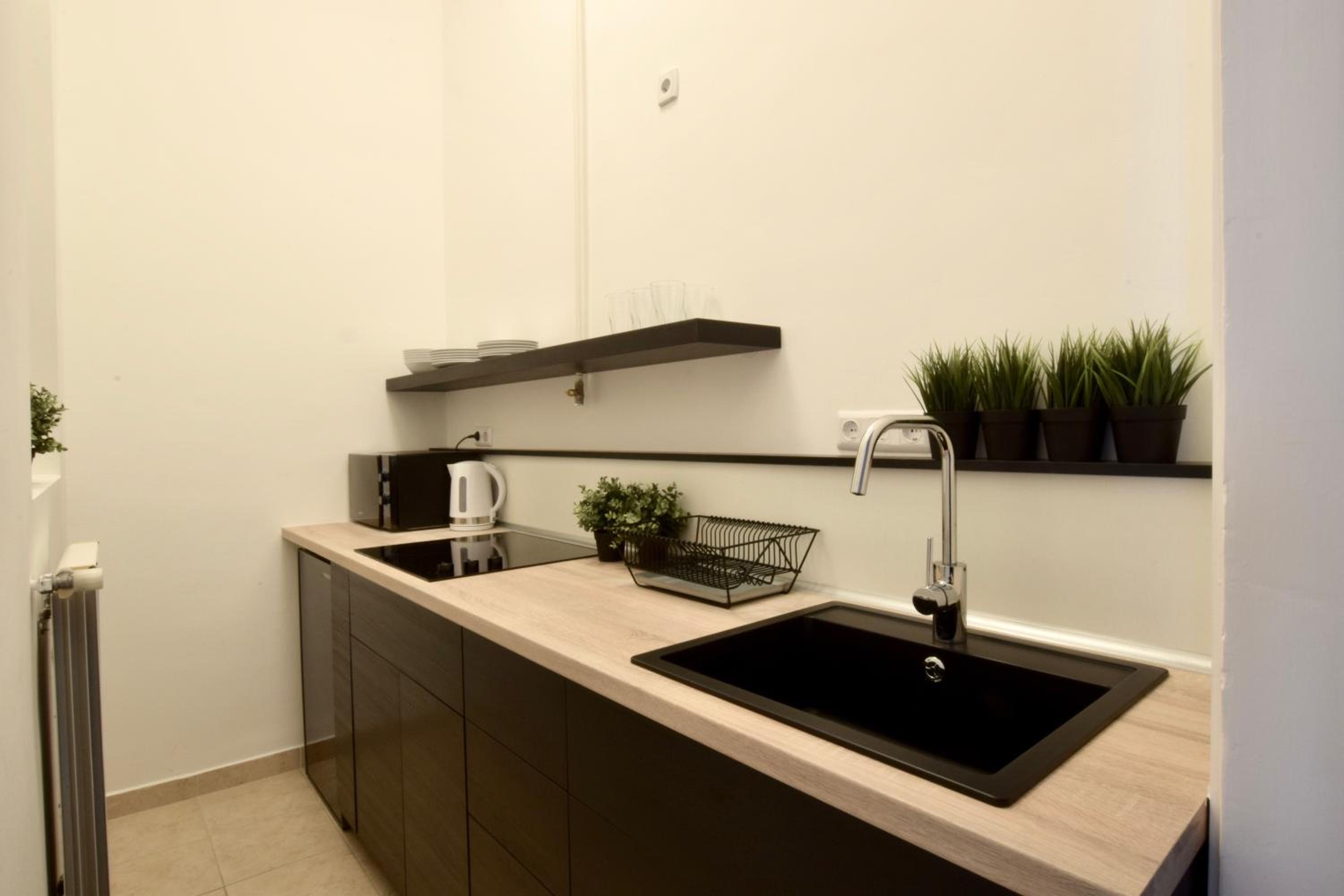 Standard Apartment by Hi5 - Dessewffy 39 view 4